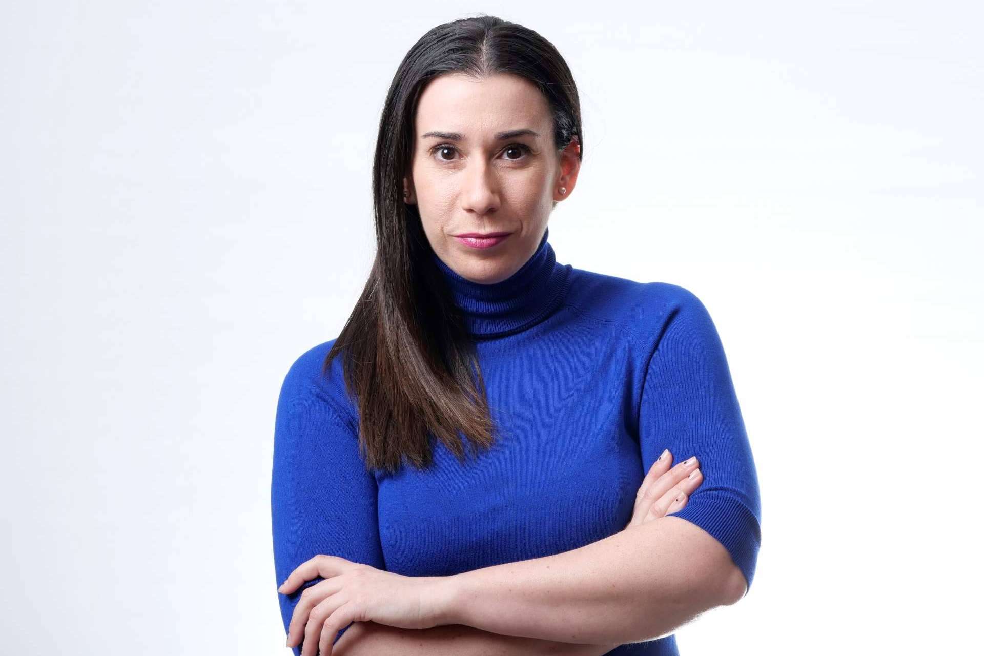 El panorama de las esteticistas y micropigmentadoras que no consiguen la mejor equipación y formación