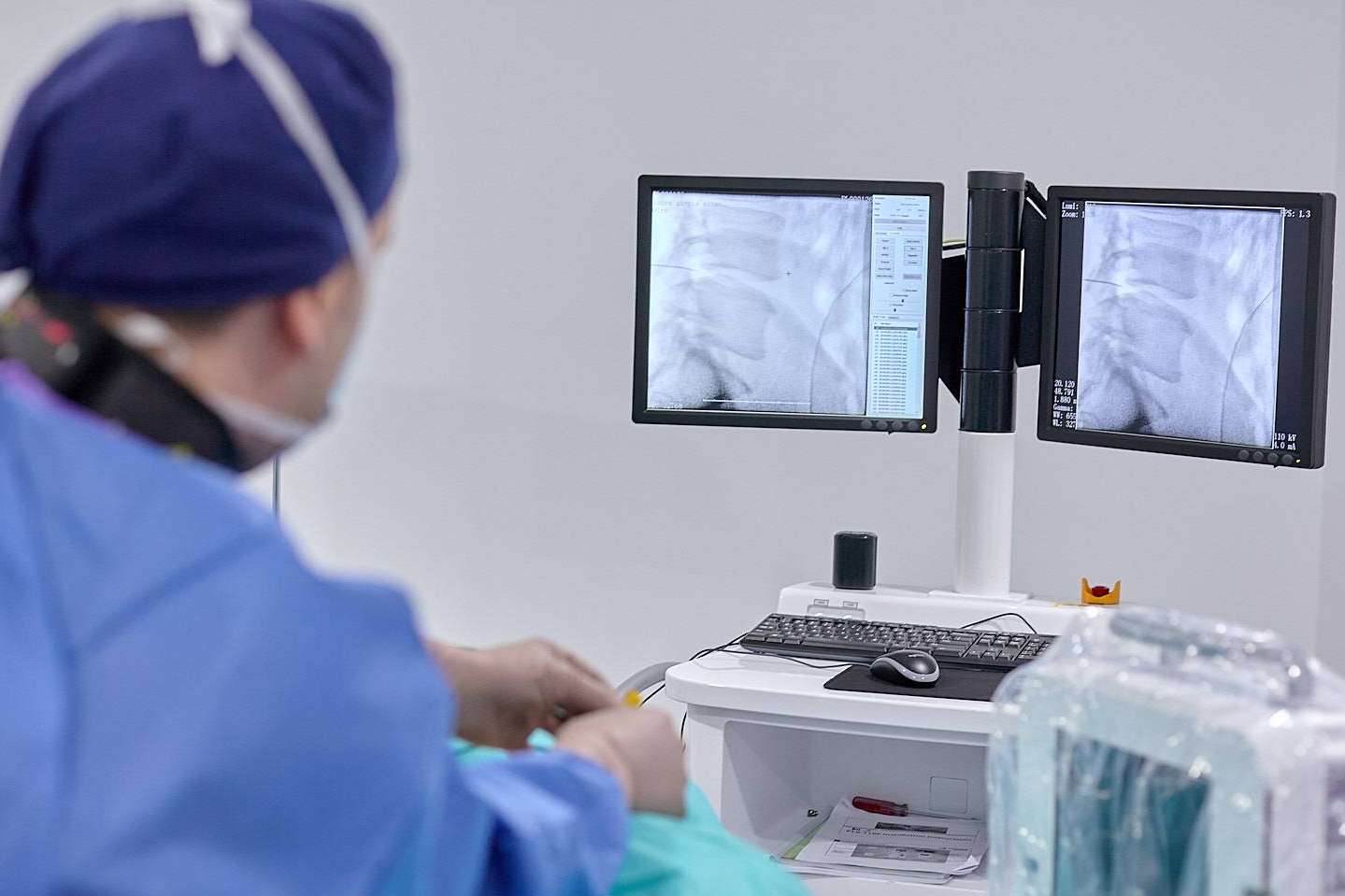 KLINIK PM DISCOLASER; Una revolución en el tratamiento de hernias discales