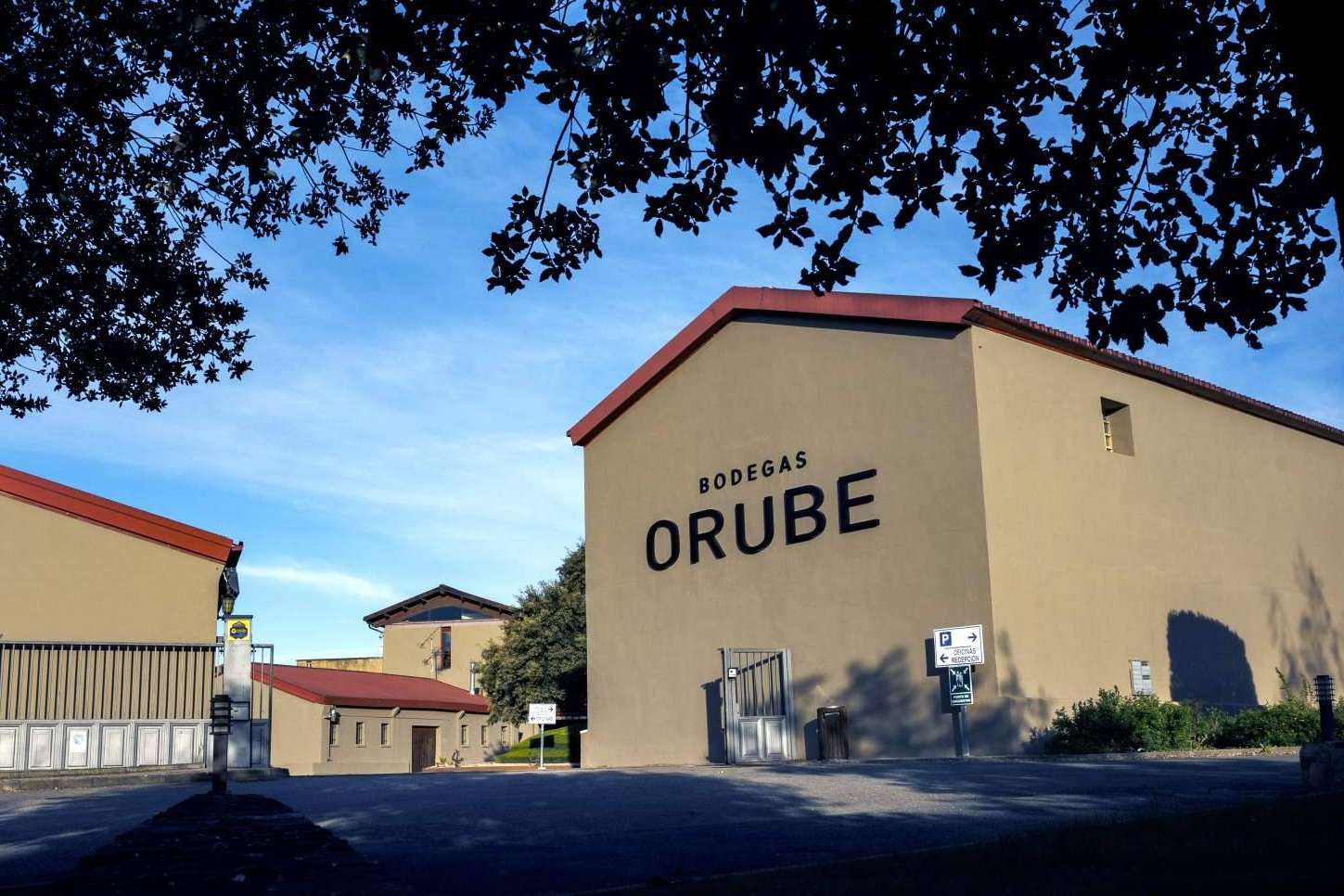 Bodegas Solar Viejo se transforma en Bodegas Orube, retomando sus raíces