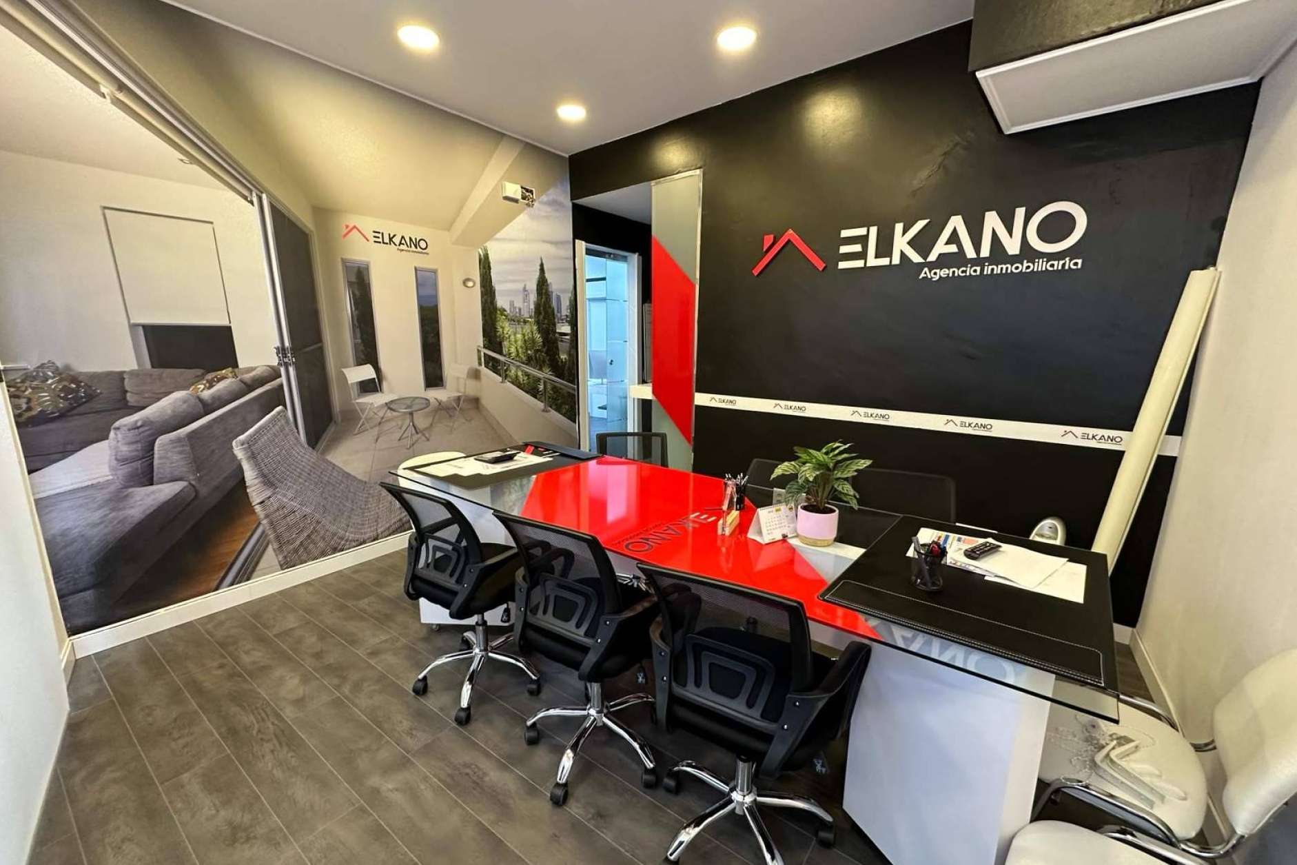 Inmobiliaria Elkano, la red inmobiliaria más grande de Vizcaya que acompaña en todo el proceso de compraventa