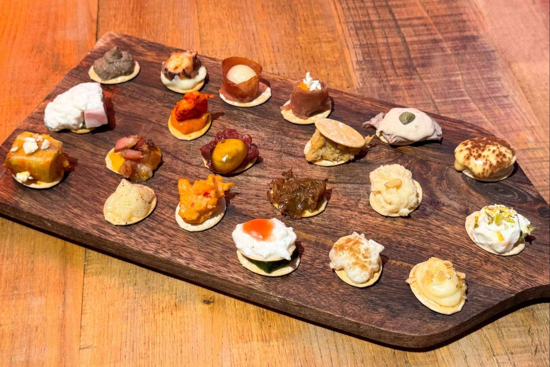 El menú degustación más crujiente del mundo tiene sello sevillano