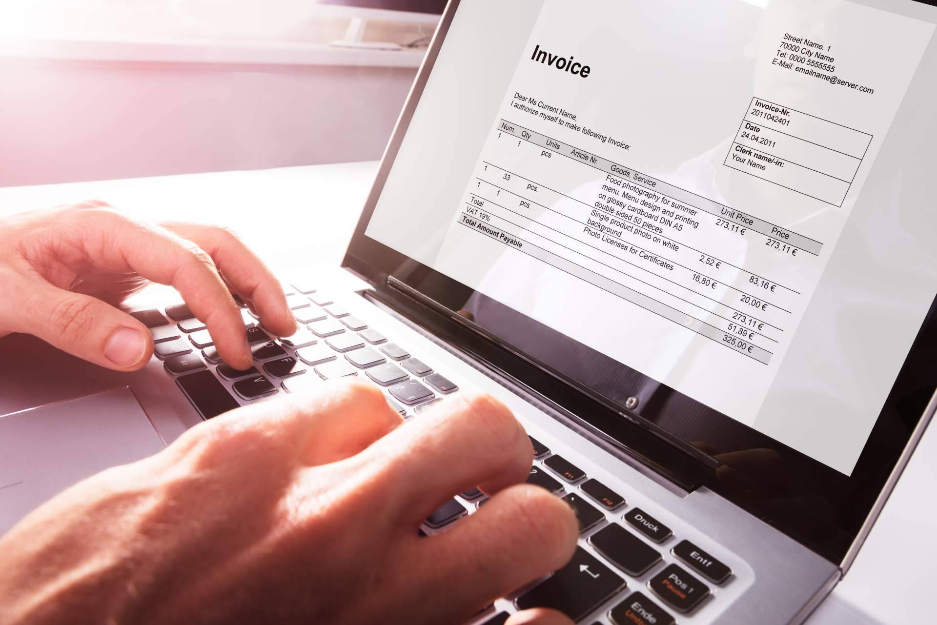 FacturaScripts, un potente software que facilita las tareas de contabilidad y facturación libre