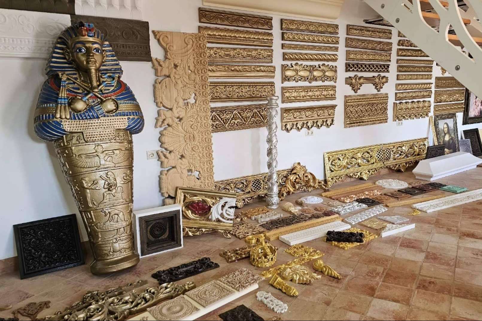 Sumiseran SL se especializa en artículos ornamentales para construcción, tematización, reformas y restauraciones