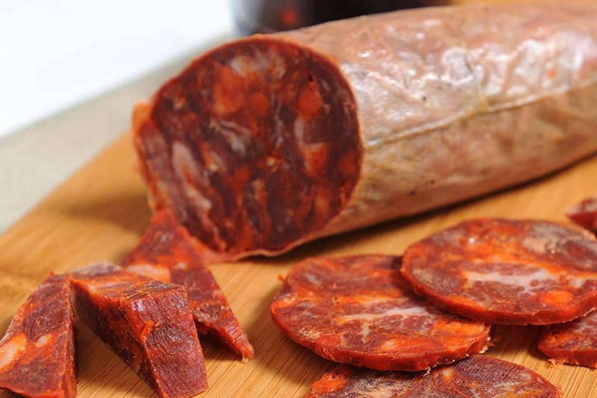 Gastronomic Spain ofrece más de 30 diferentes tipos de chorizo ibérico y chorizo blanco