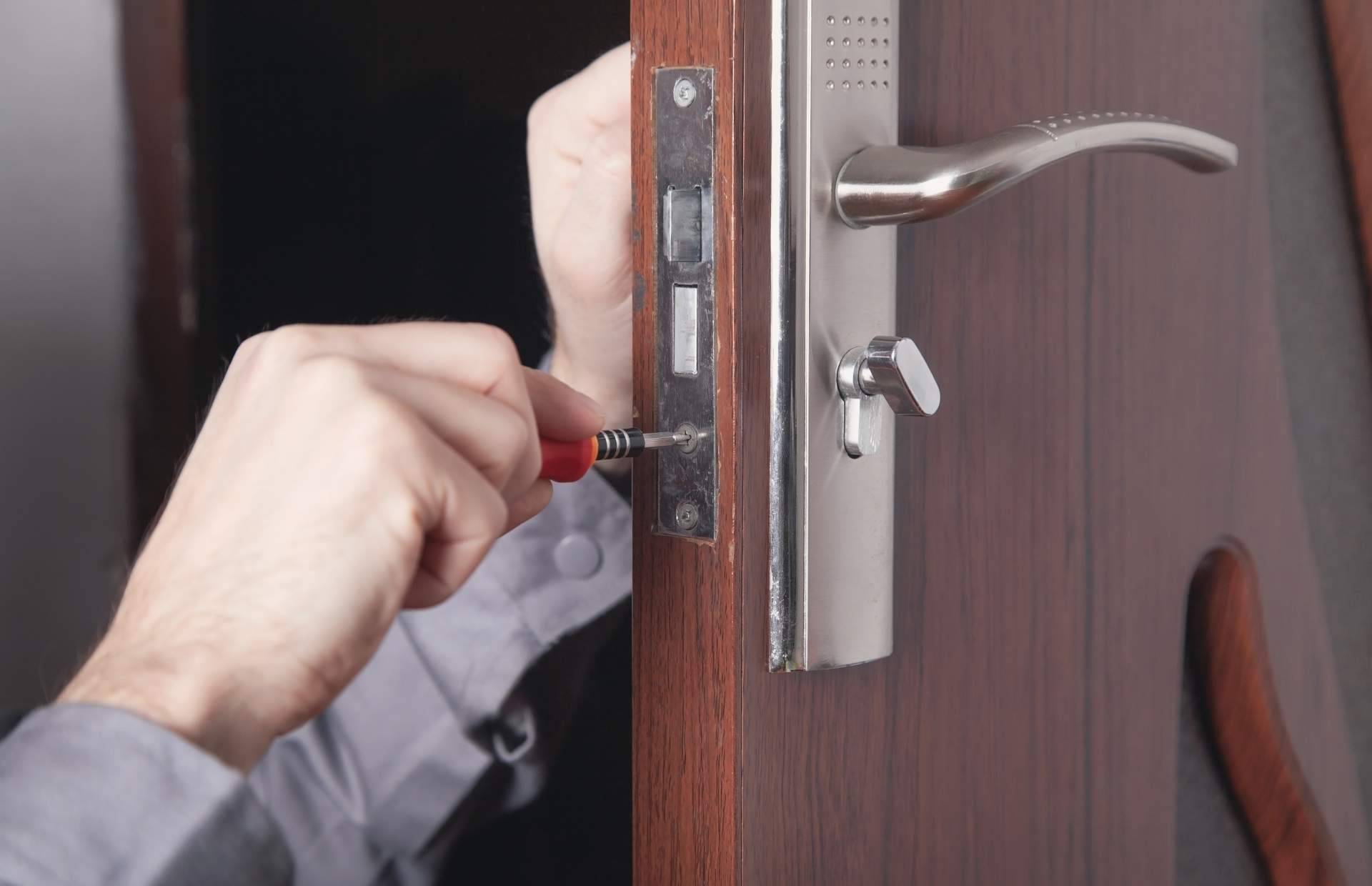 Soluciones las 24 horas en problemas de cerraduras y persianas, de la mano de Cerrajeros Madrid