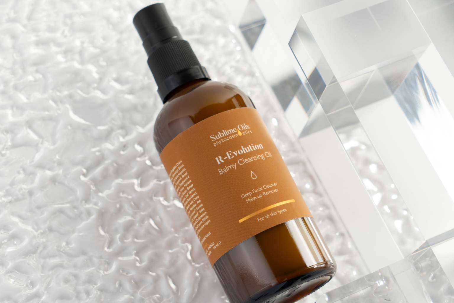 Limpieza profunda y nutrición este verano con Sublime Oils, los secretos de su limpiador balsámico R-Evolution