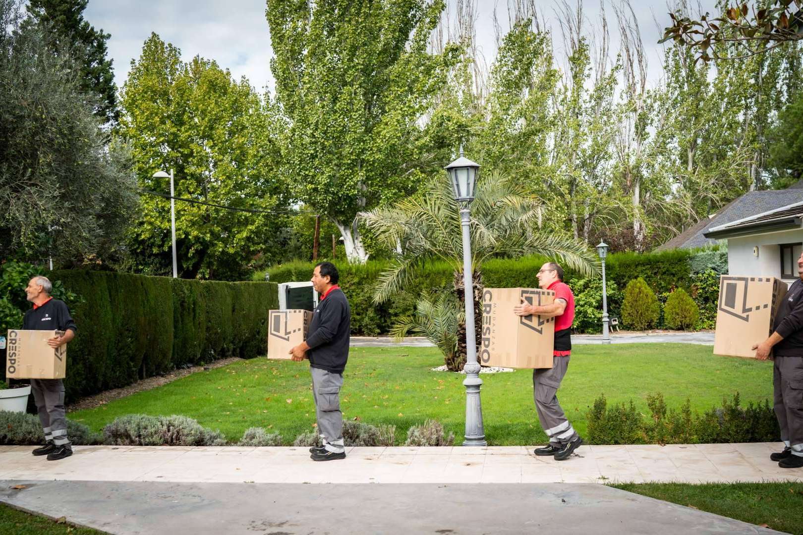 Servicio de mudanzas nacionales a cargo de los expertos de Mudanzas Crespo