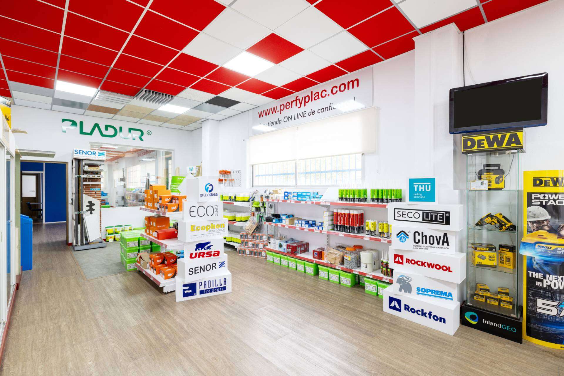 Perfiles y Placas, el distribuidor técnico de confianza