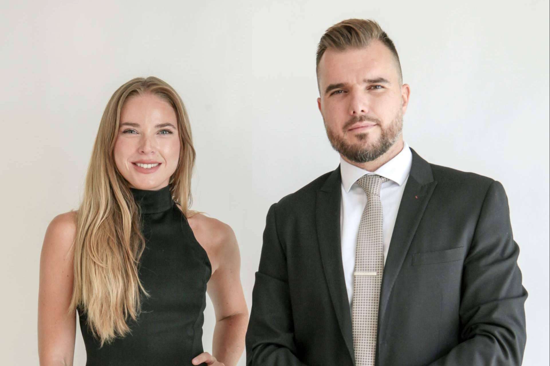 Saguar Real Estate vende en exclusiva un elegante bajo con jardín en Punta Galea, Las Rozas de Madrid
