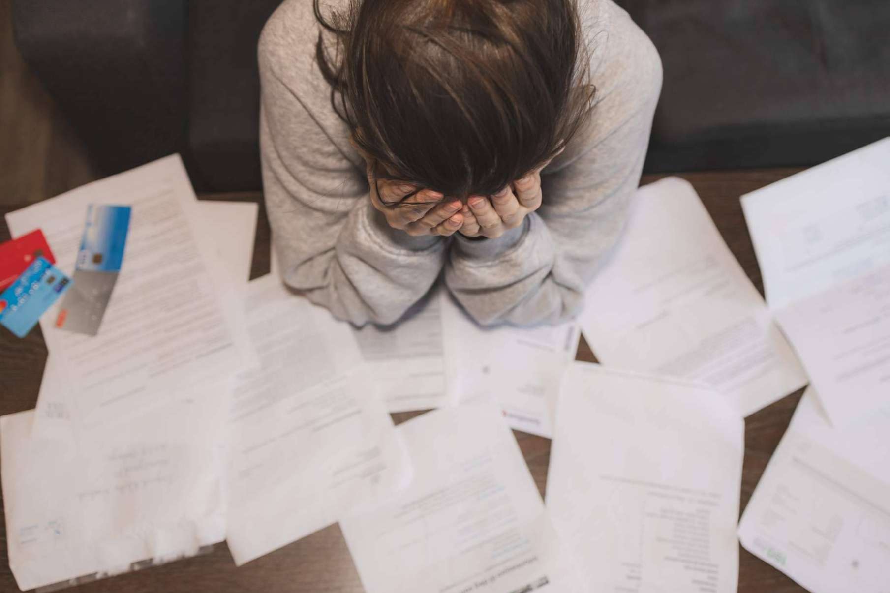 ¿Cómo superar los problemas que interponen las entidades bancarias al pedir documentación para reclamaciones?