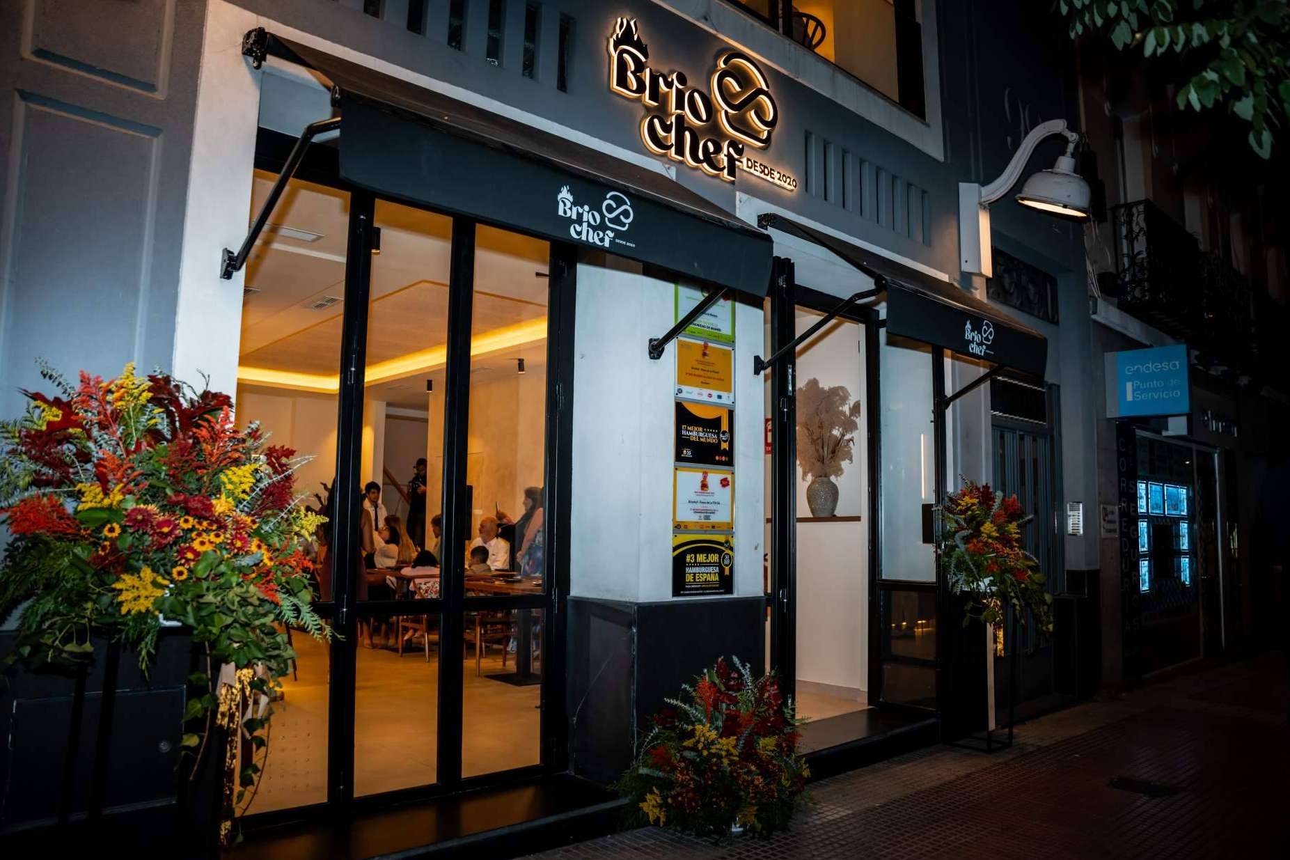 Con la presencia de figuras públicas e influencers reconocidos, Briochef abrió un nuevo restaurante en Chamberí