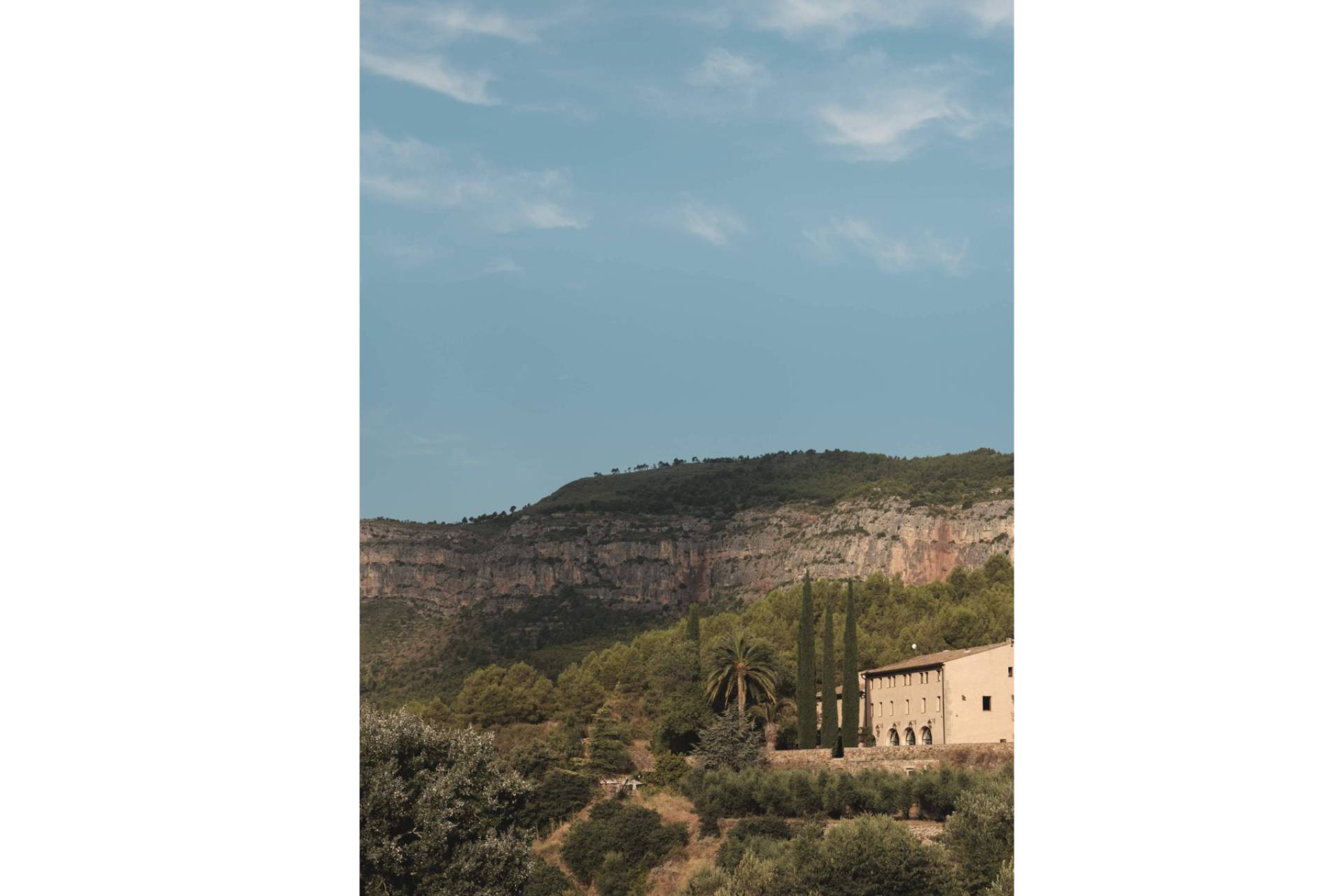 Descubrir el lujo de Terra Dominicata, una experiencia exclusiva en el corazón del Priorat