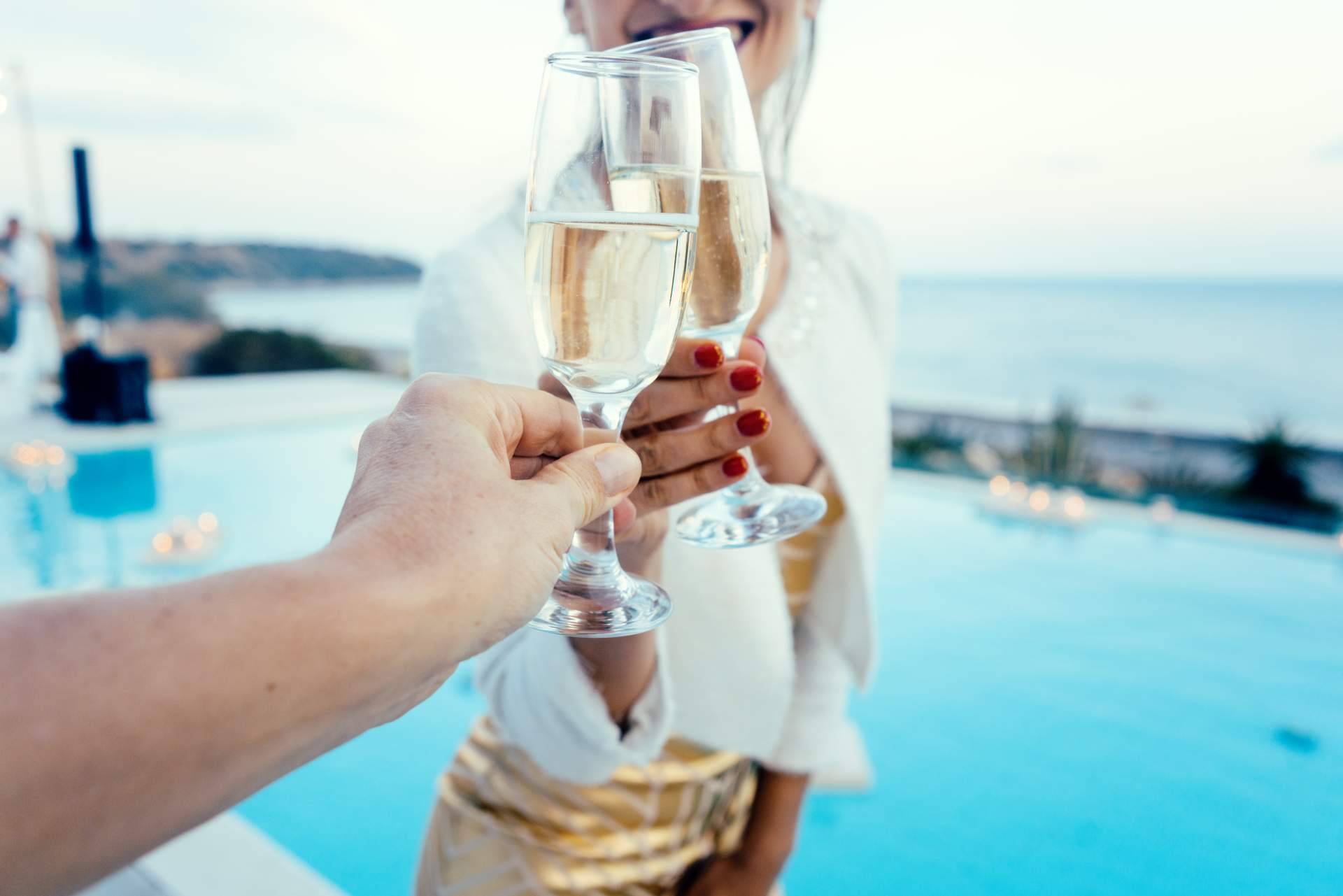 Disfrutar de los cavas Robert J. Mur en NatureLovers Wines