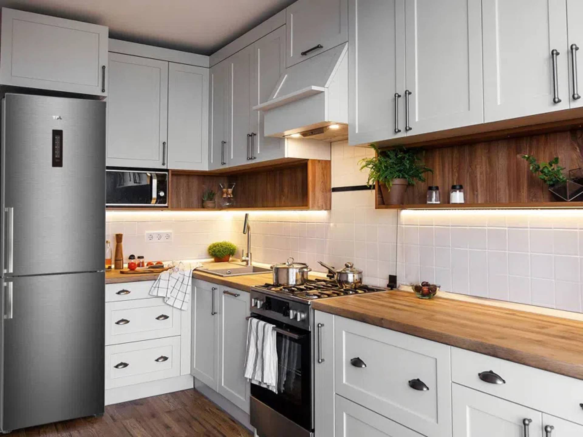Reducir el desperdicio de alimentos y maximizar su frescura con el Frigorífico Combi de TCL