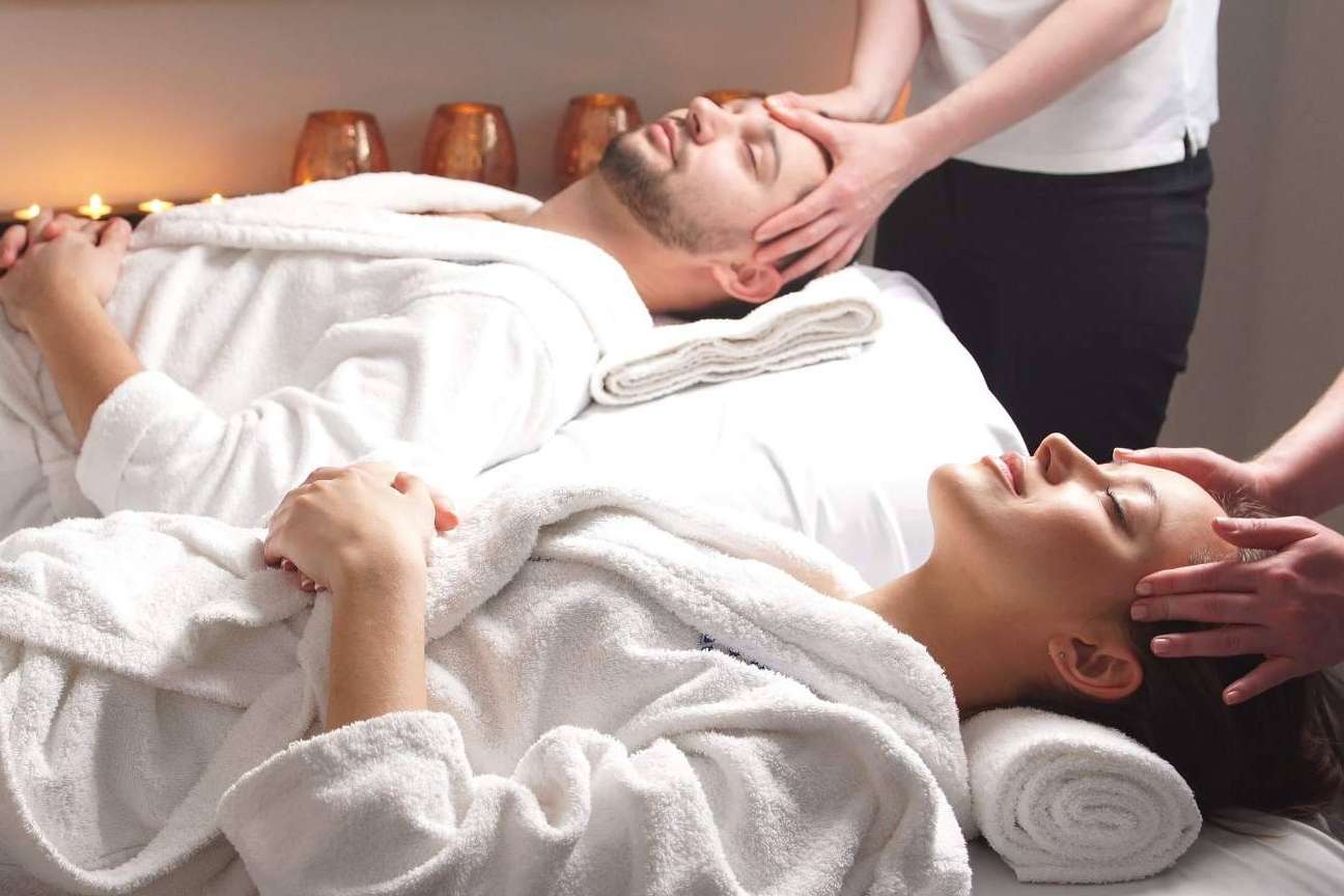 Cuáles son los mejores tratamientos de belleza para el cuidado de la piel en este otoño 2024