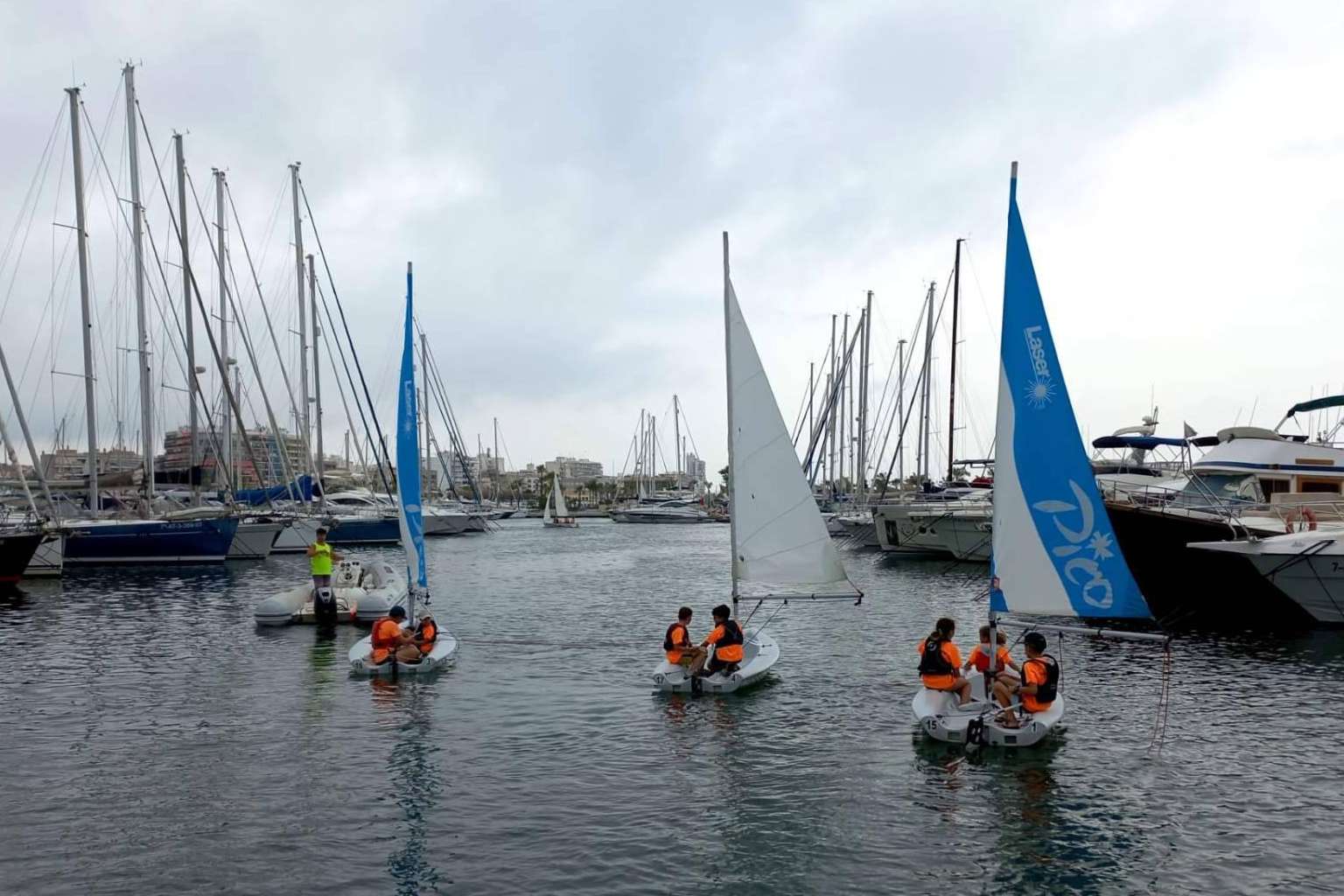Aldea Blanca Santa Pola, un lugar ideal para unas vacaciones infantiles cargadas de aventura, seguridad y diversión