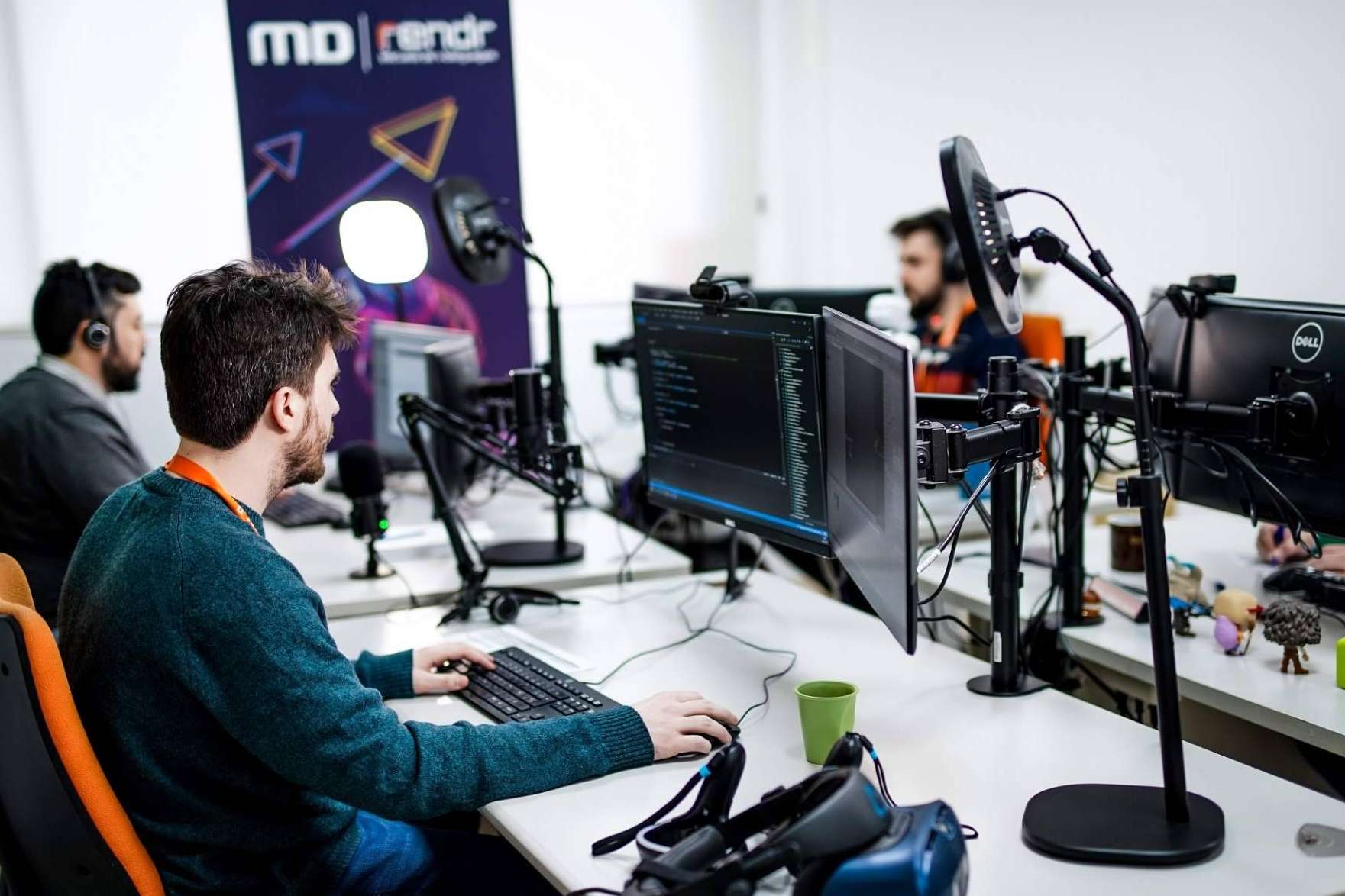 Trabajar como programador; especialidades, ventajas y salarios