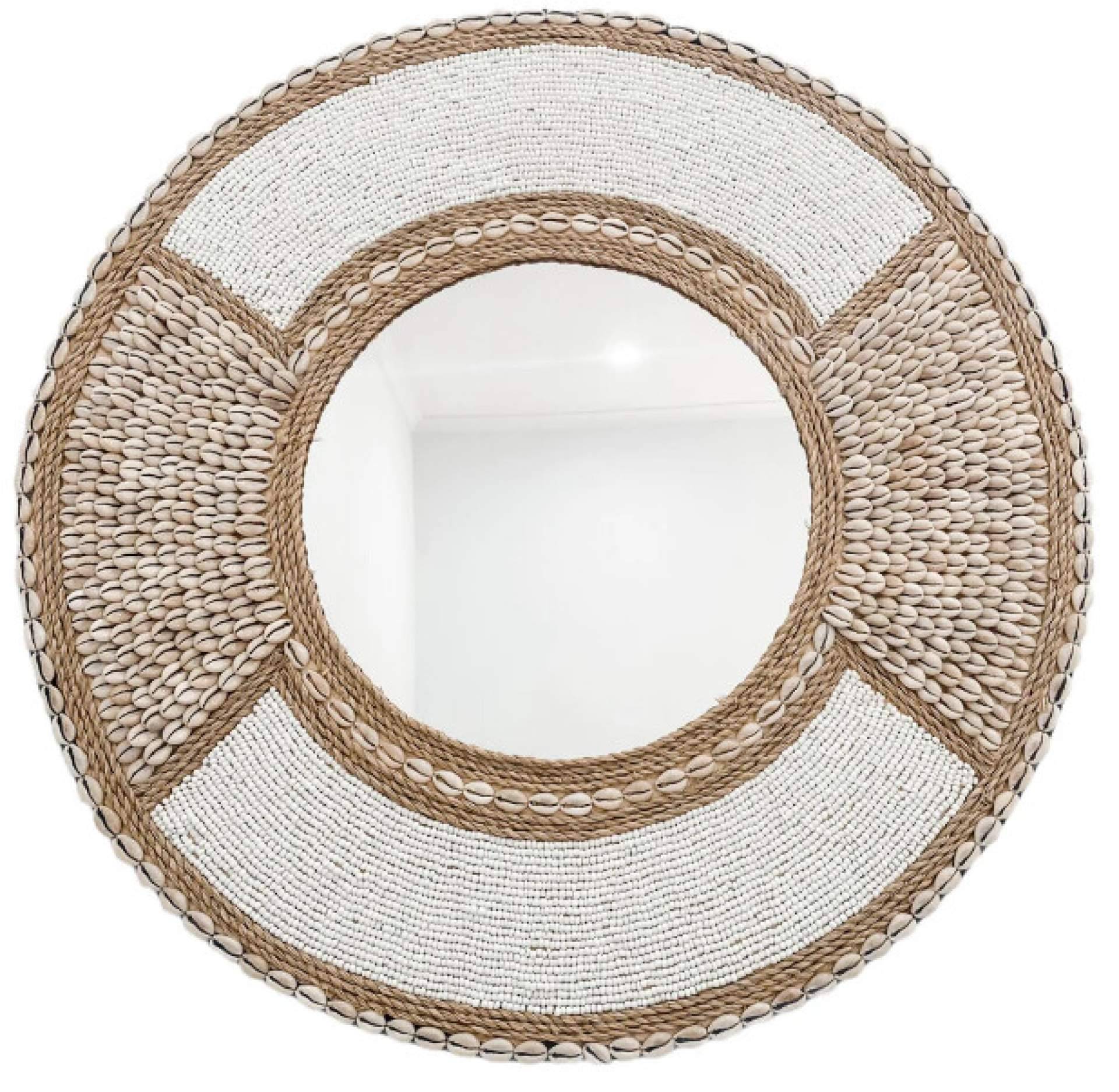 Bali Jewels presenta su colección de espejos de plumas para una decoración natural y artesanal