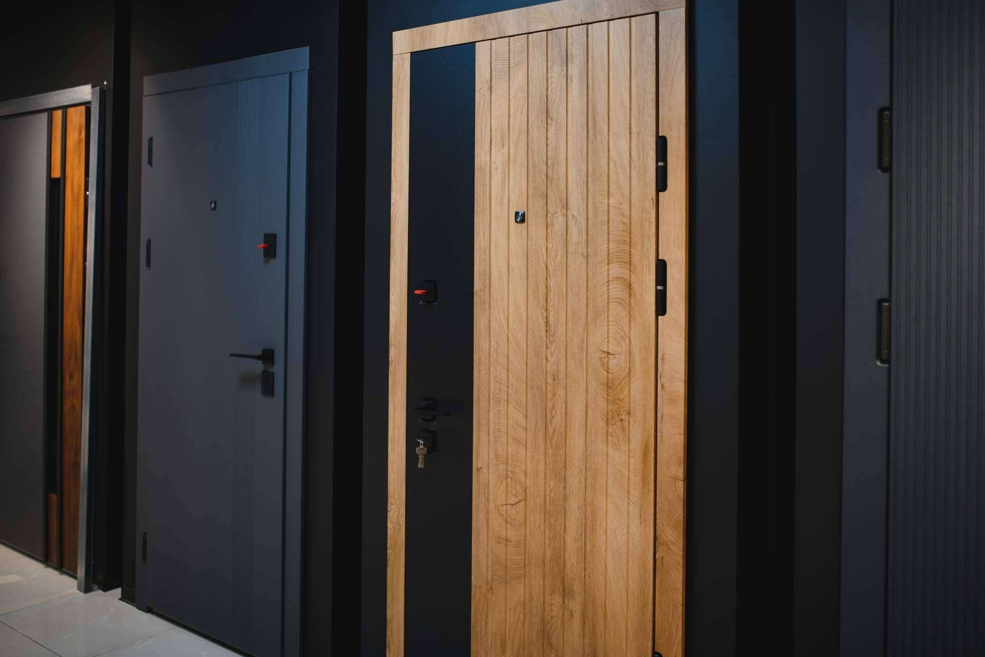 Barnacopy, distribuidor experto en puertas de alta seguridad Cabma
