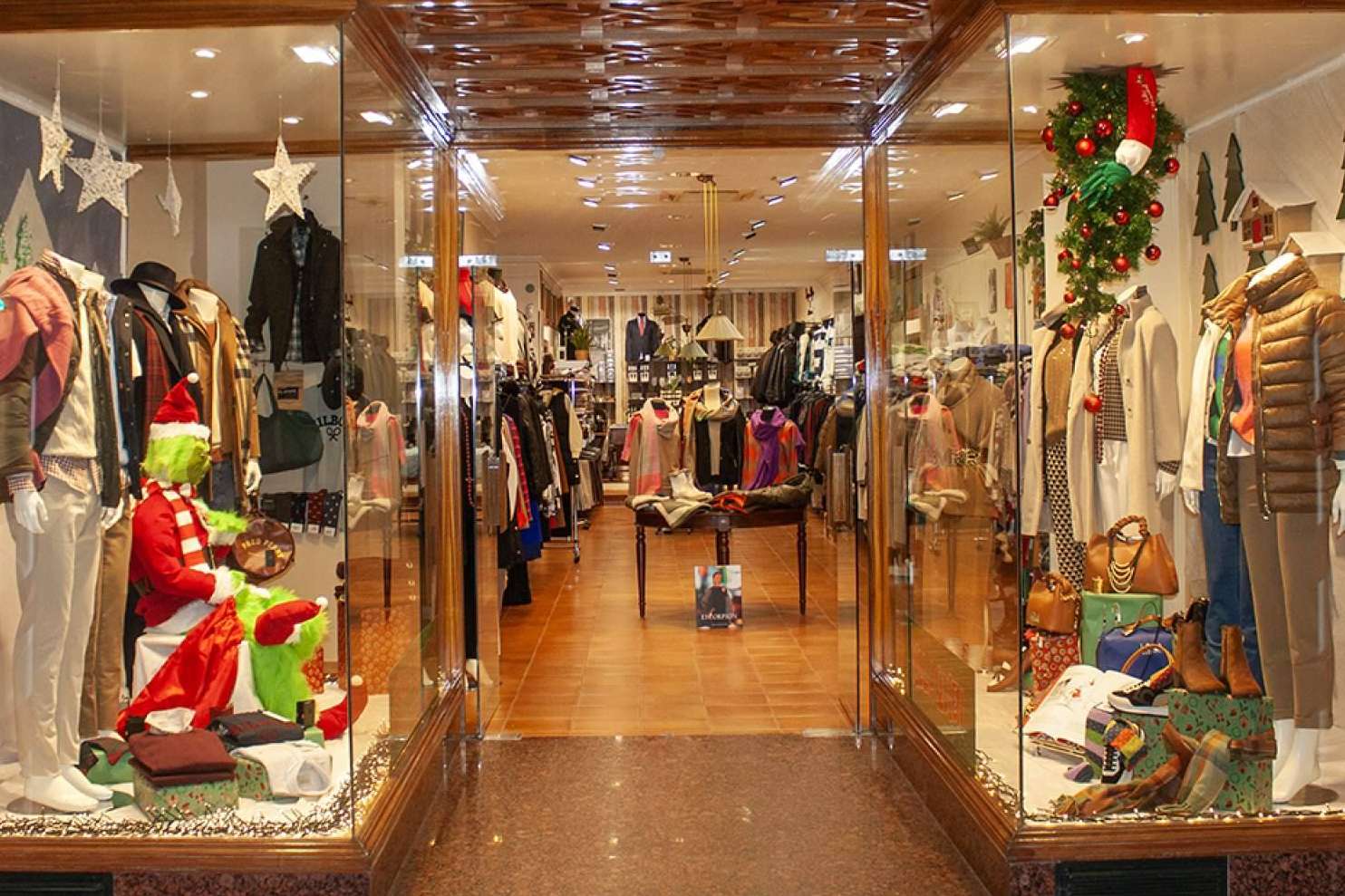 Navidad con estilo, Enrique Pellejero ofrece moda y accesorios para hombre y mujer