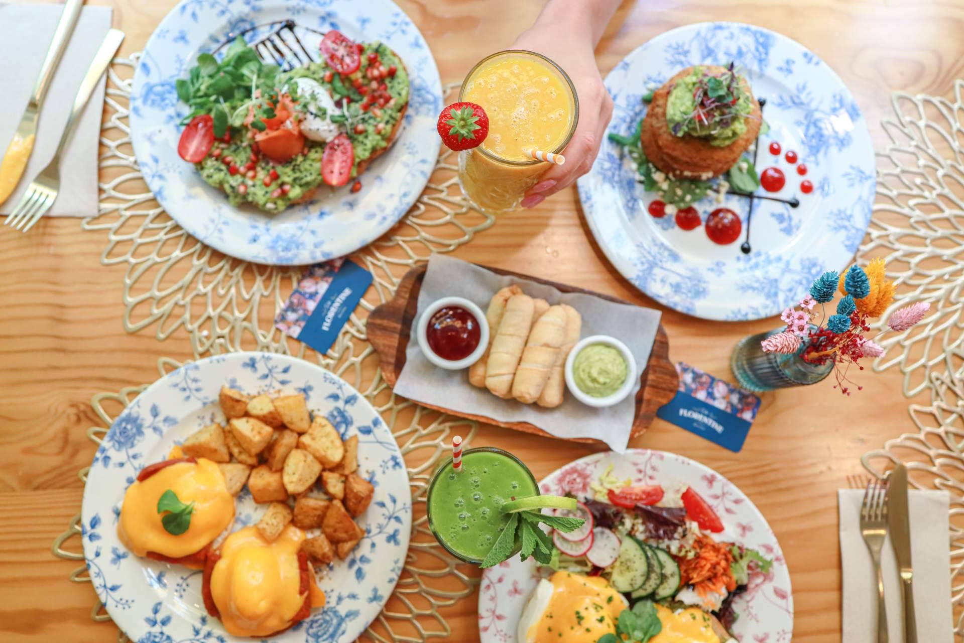 Estas Navidades, The Florentine es una opción destacada para regalar brunch en Barcelona