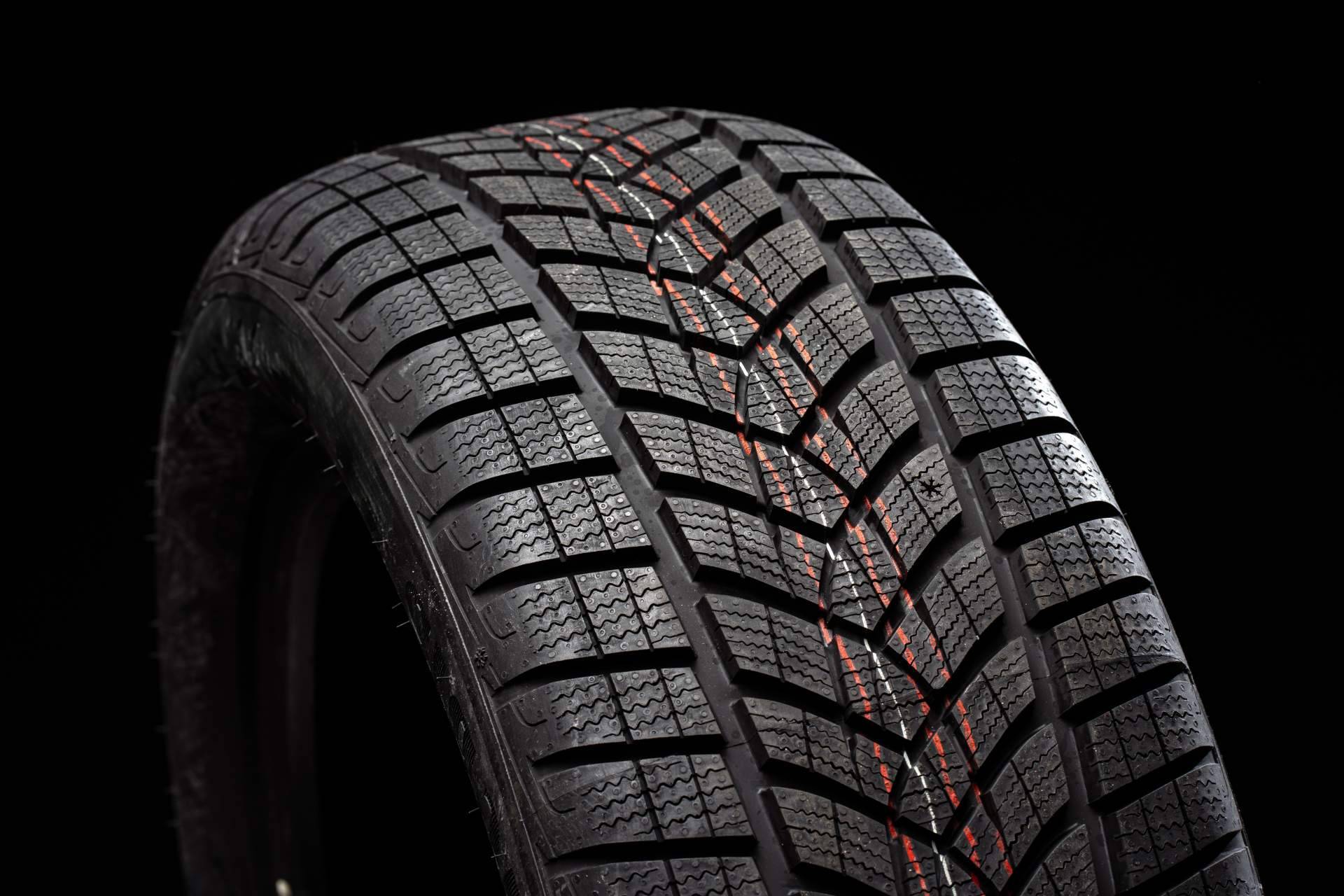 Neumáticos Porpoco amplía su catálogo con la calidad de los neumáticos Bridgestone