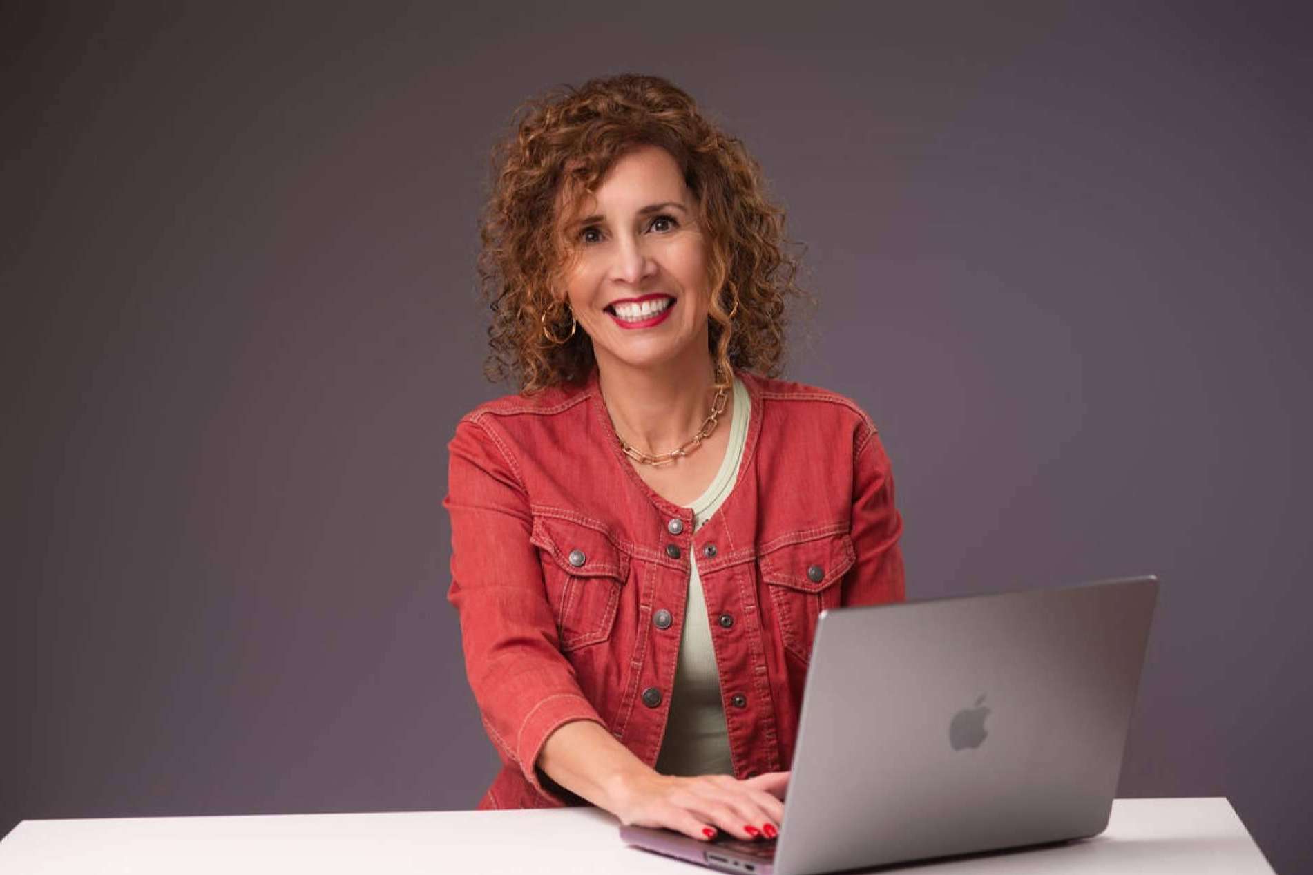 Marketing digital B2B simplificado, una consultoría necesaria para triunfar