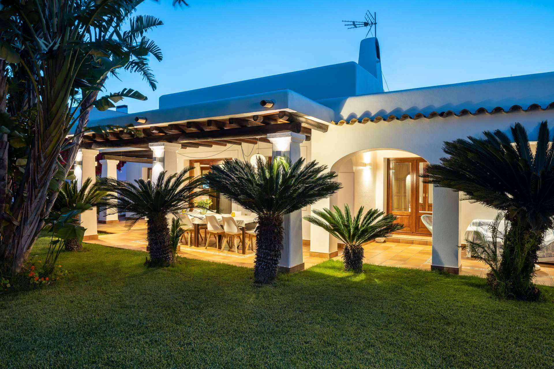 Exclusivos alojamientos en Ibiza con Can Corda para disfrutar de una estancia inolvidable