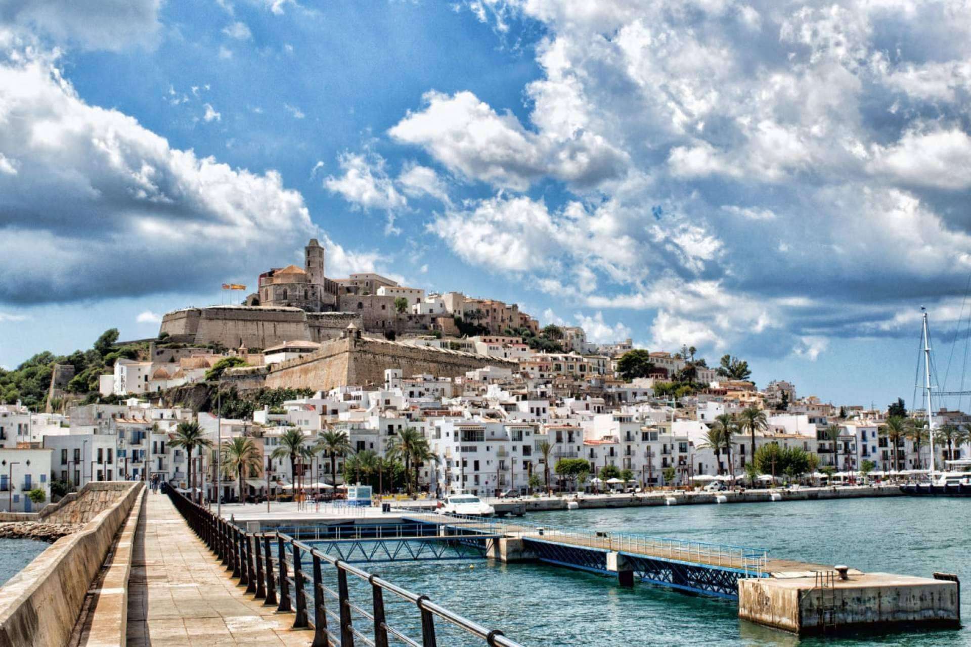 Autos Marí; Alquiler de vehículos con el sello de confianza en Ibiza