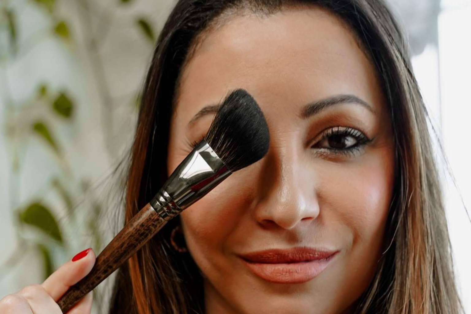 Tati presenta maquillaje y hair style profesional para bodas, bautismos, fiestas y eventos