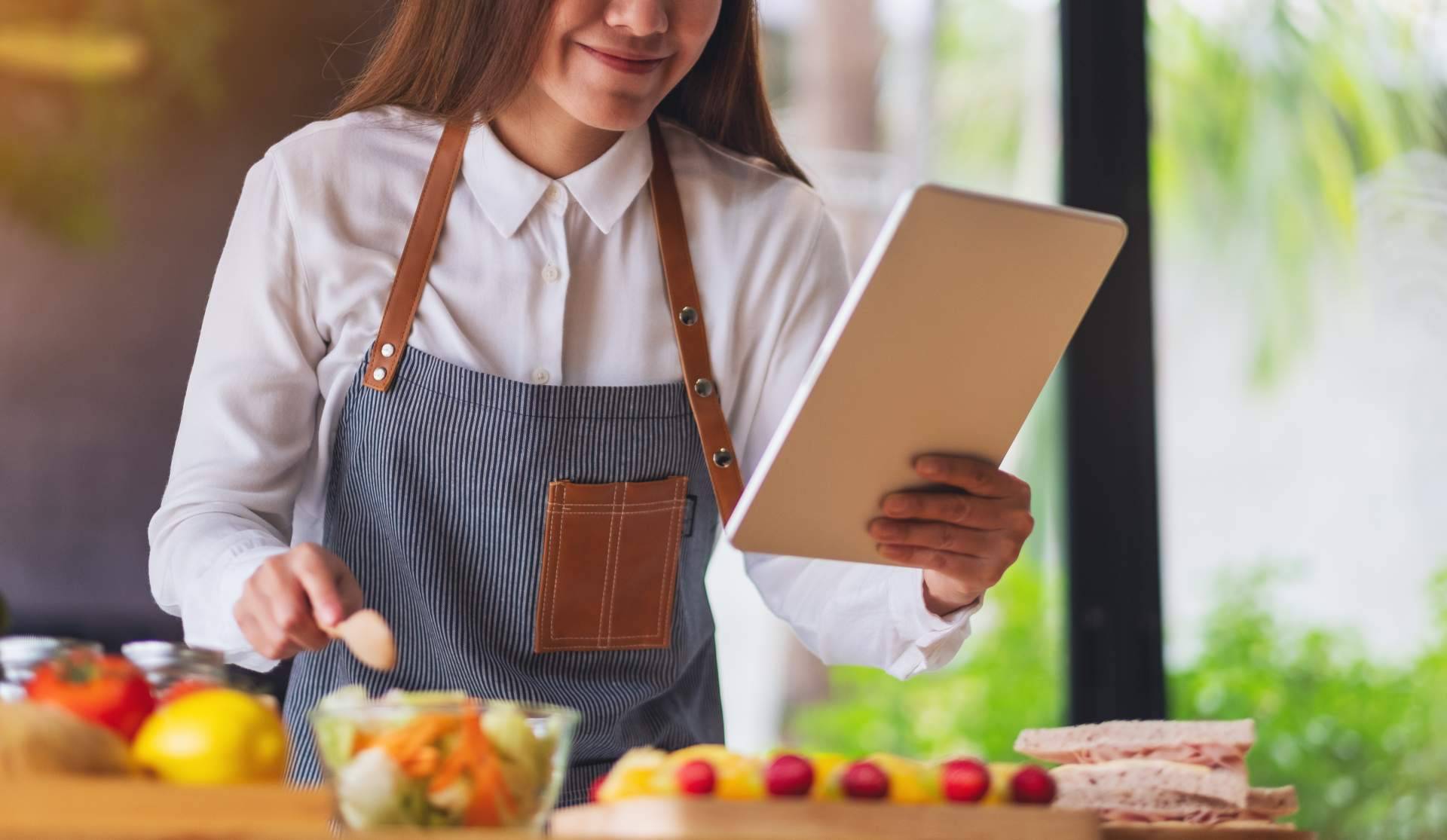 Santa Food Guardianas Sanitarias garantiza seguridad y trazabilidad en empresas de restauración y hostelería