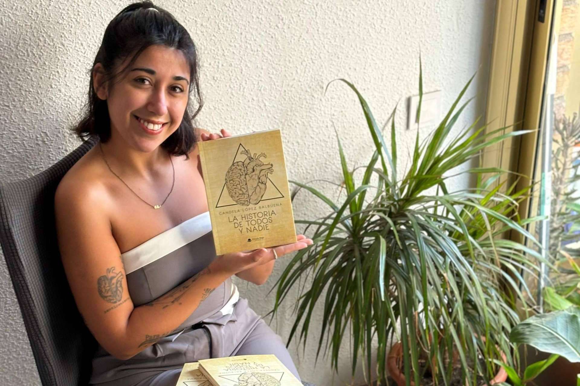 ´La historia de todos y nadie´, una novela que sumerge en los laberintos de la mente y las sombras del alma.