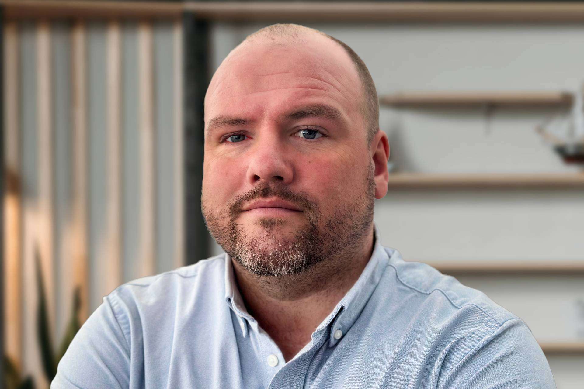 Digitalización empresarial; Desafíos y beneficios – Entrevista con Javier López, CEO de AKX Studio