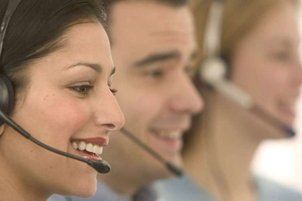 SVAE ofrece asistencia telefónica profesional 24/7 para negocios en España