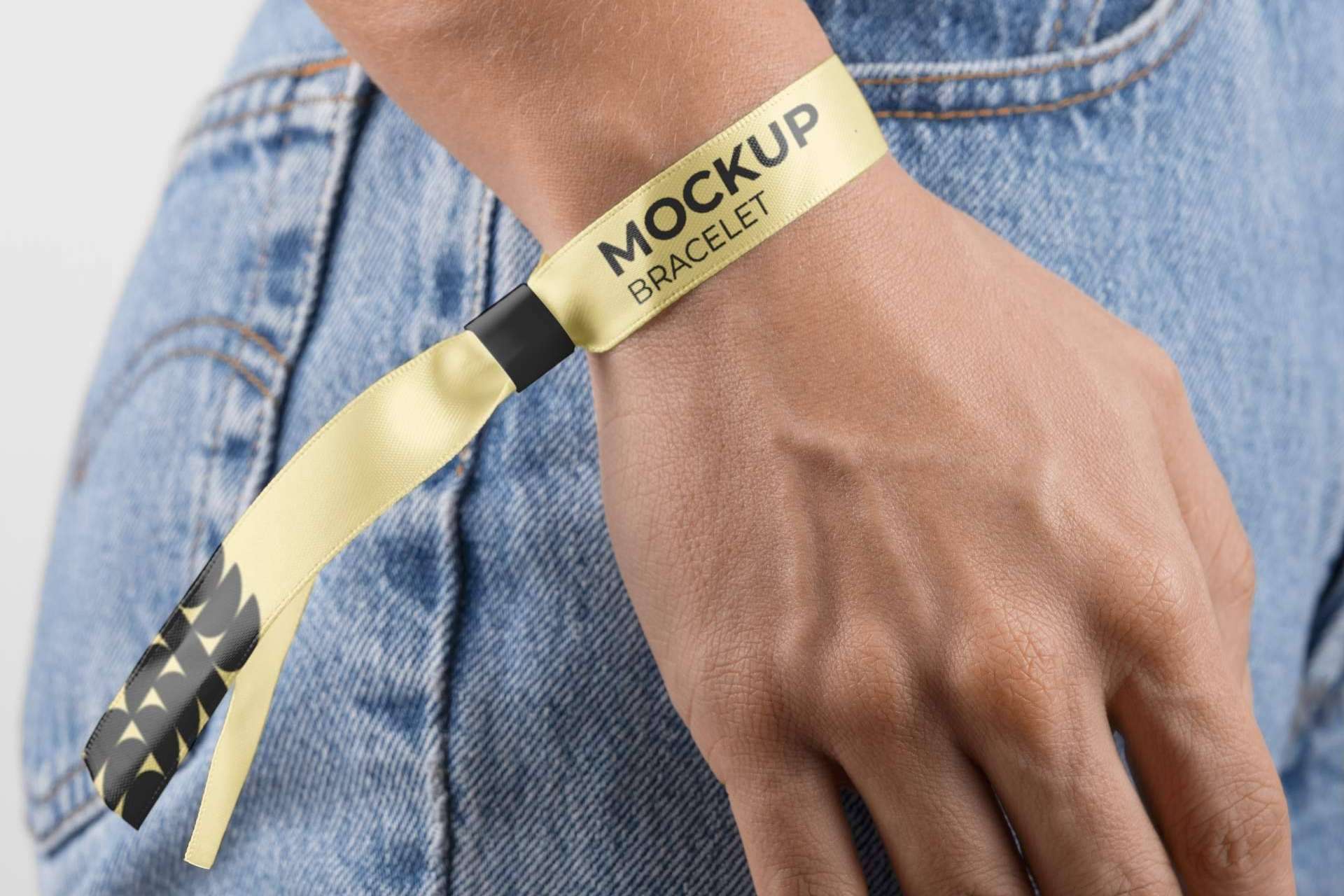 Misterpulseras.com ofrece una amplia gama de pulseras personalizadas para eventos y fiestas