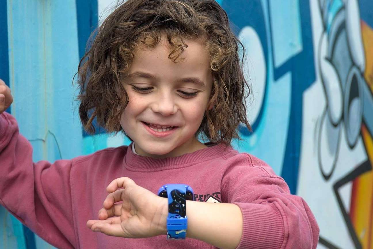 SaveFamily lanza una nueva línea de smartwatches con GPS para garantizar la seguridad infantil