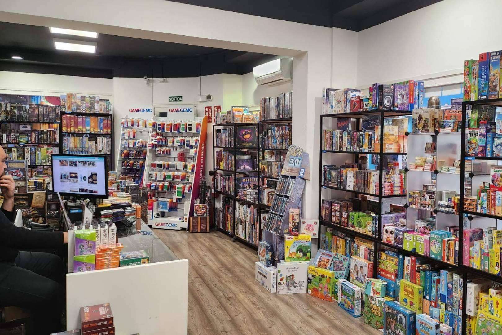 Mathom se consolida como la tienda especializada en juegos de mesa para todas las edades
