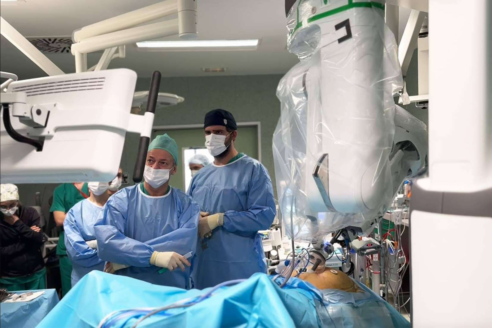 ROC Clinic se posiciona como uno de los servicios de urología más robotizados de España