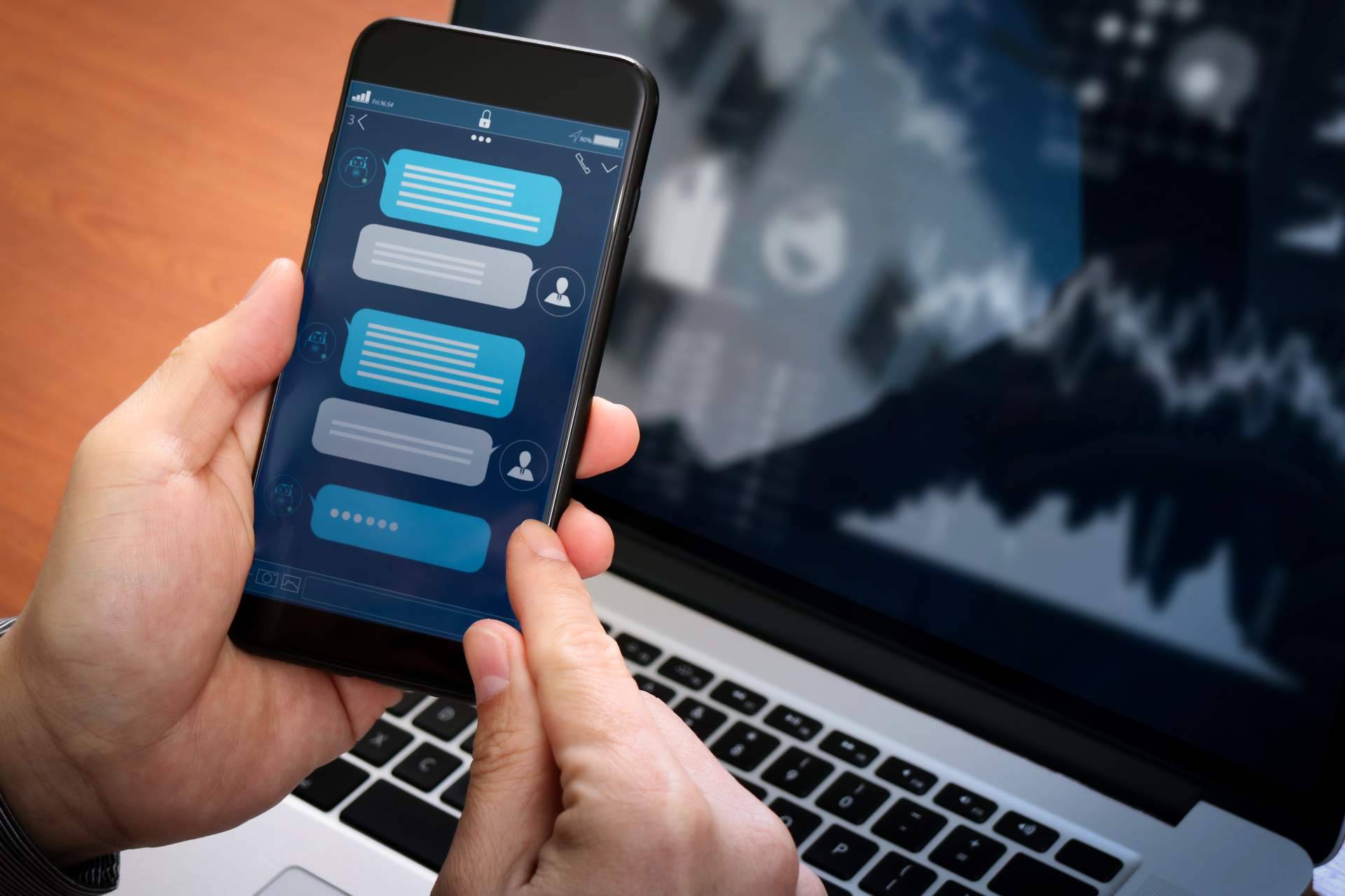 Israel Huerta impulsa la automatización empresarial mediante chatbots con IA