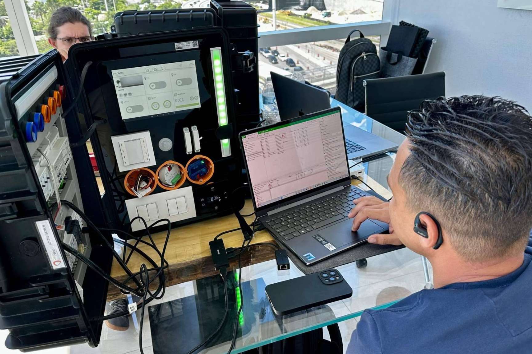 Synex Academy se lanza al mundo como la nueva plataforma de formación KNX 100% online