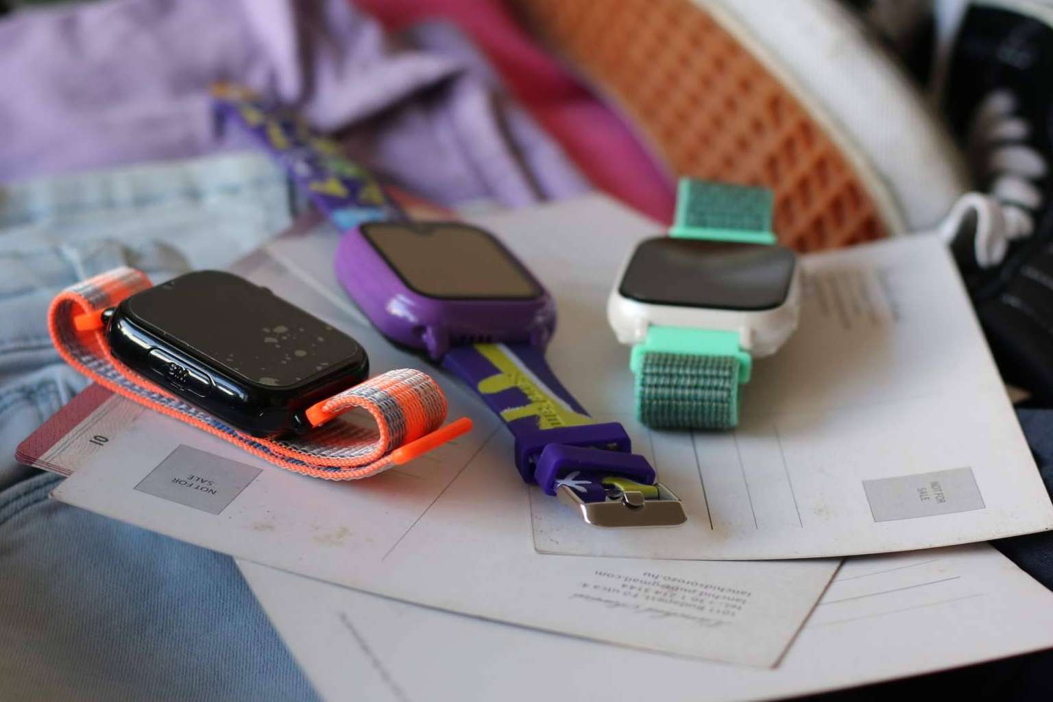 Viajar en familia esta Semana Santa con más tranquilidad; así funcionan los relojes con GPS para niños de SaveFamily