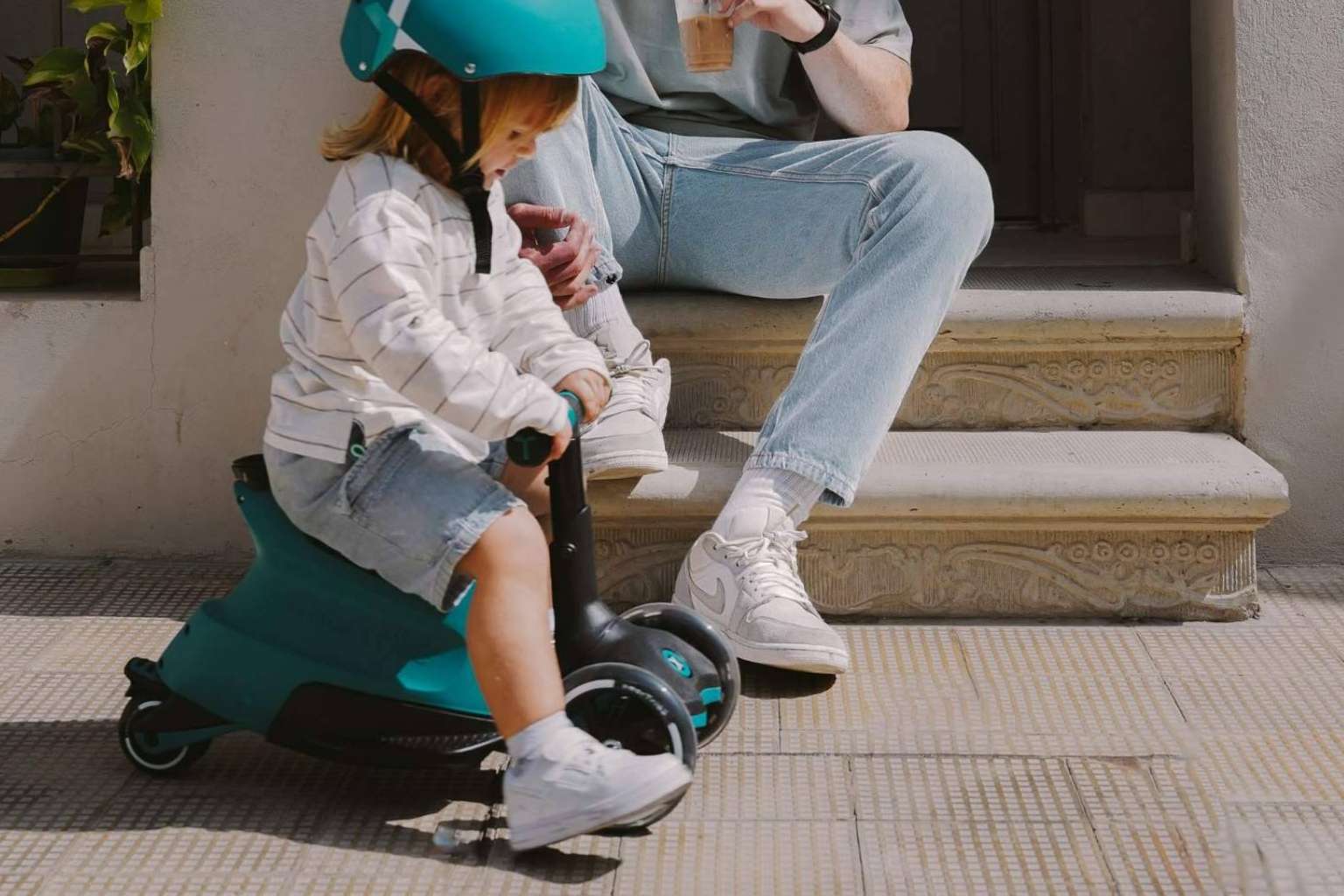 El primer patinete para el bebé; Guía completa para padres