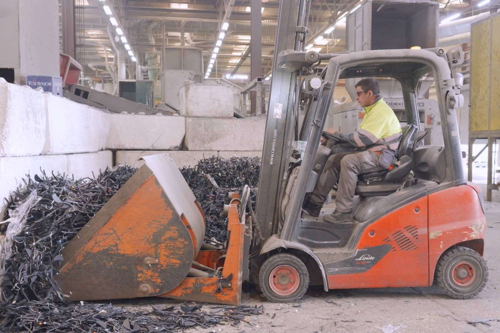 Acteco impulsa el reciclaje plástico como vía para reducir impuestos y avanzar hacia la economía circular