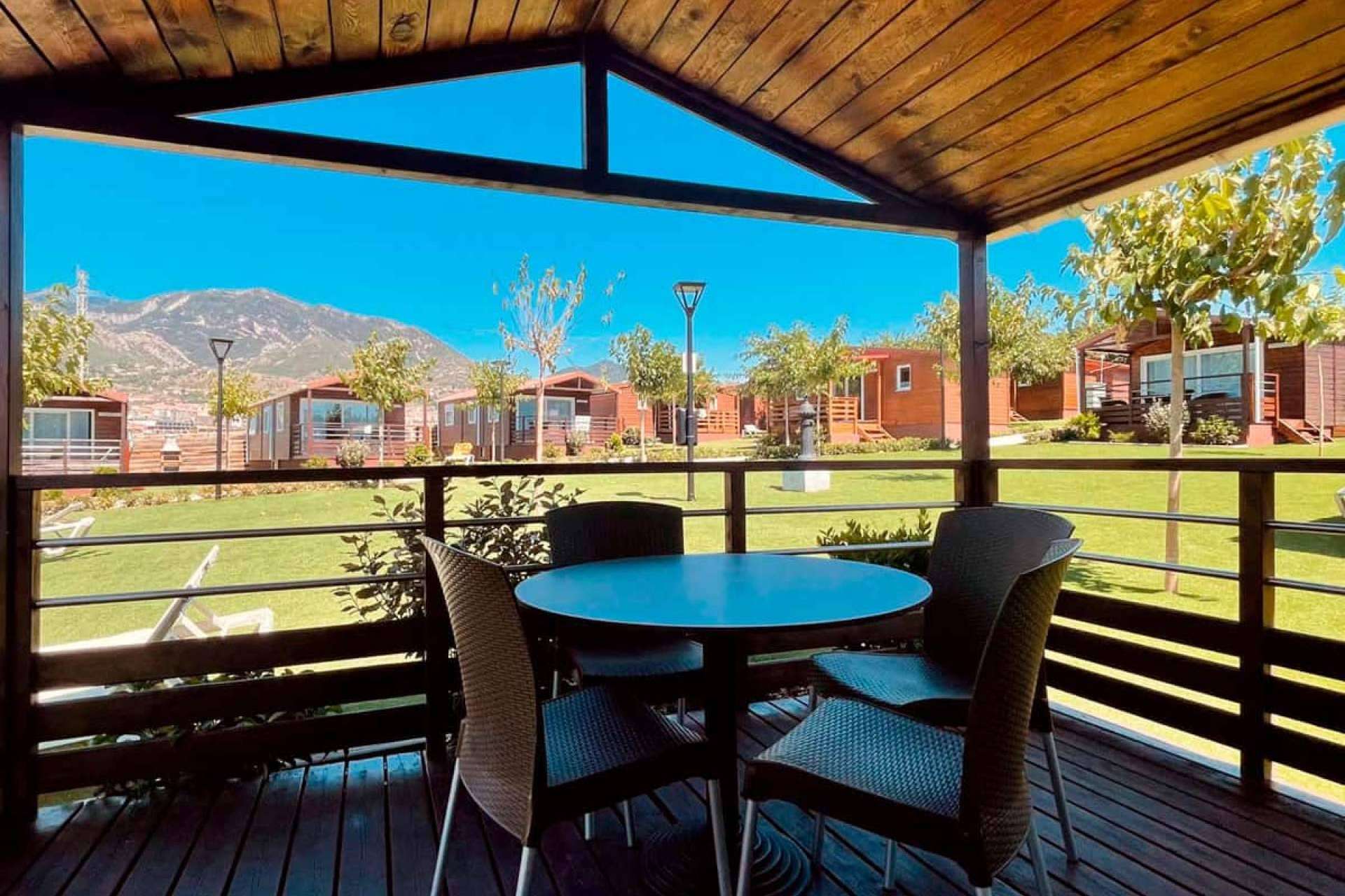 Berga Resort, el camping en Barcelona con bungalows y actividades en plena naturaleza