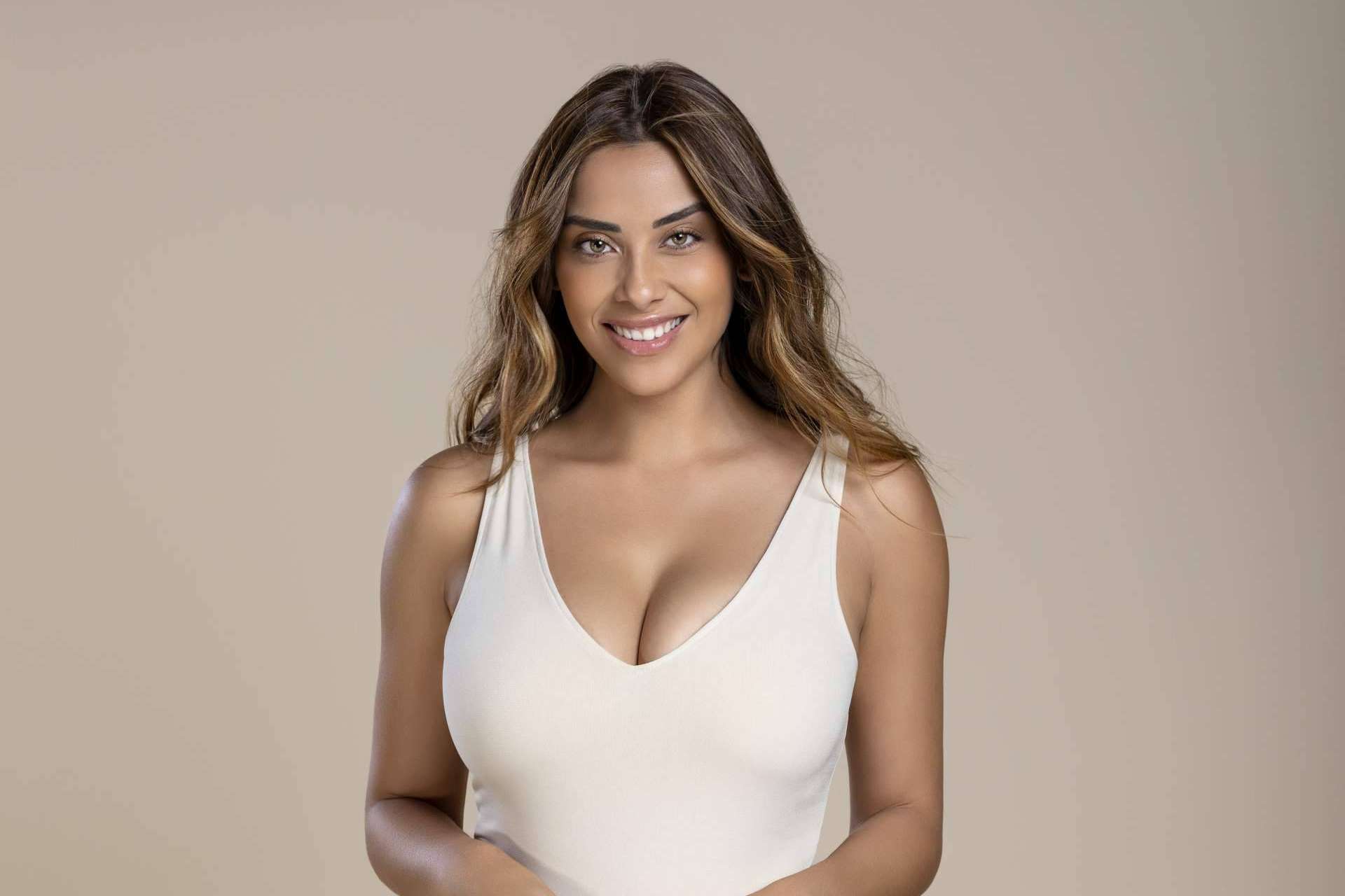 Beyoncé o Miley; los estilos más deseados en implantes de pecho según GC Aesthetics®