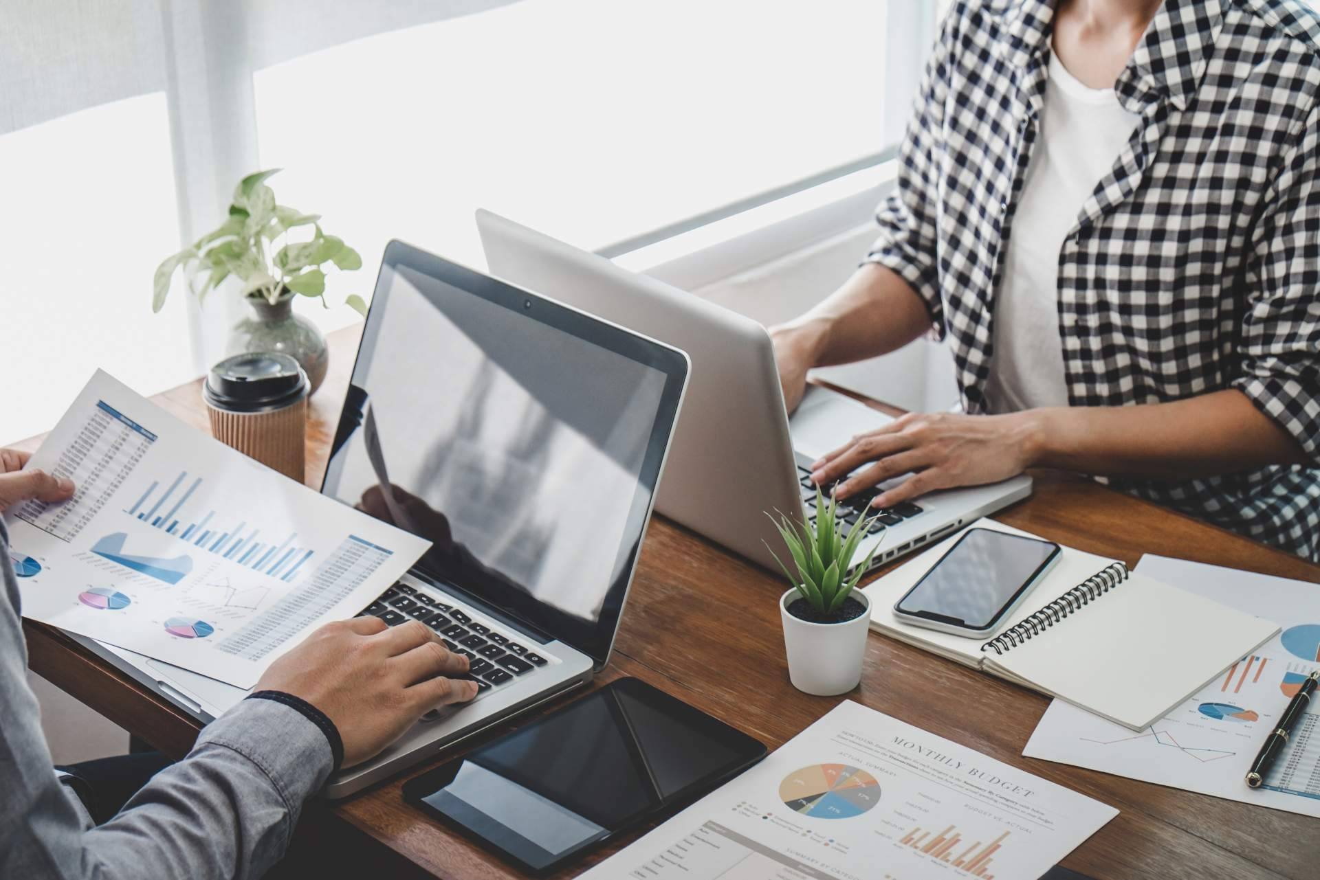 La asesoría integral de CEESA optimiza la gestión contable, fiscal y laboral de sus clientes