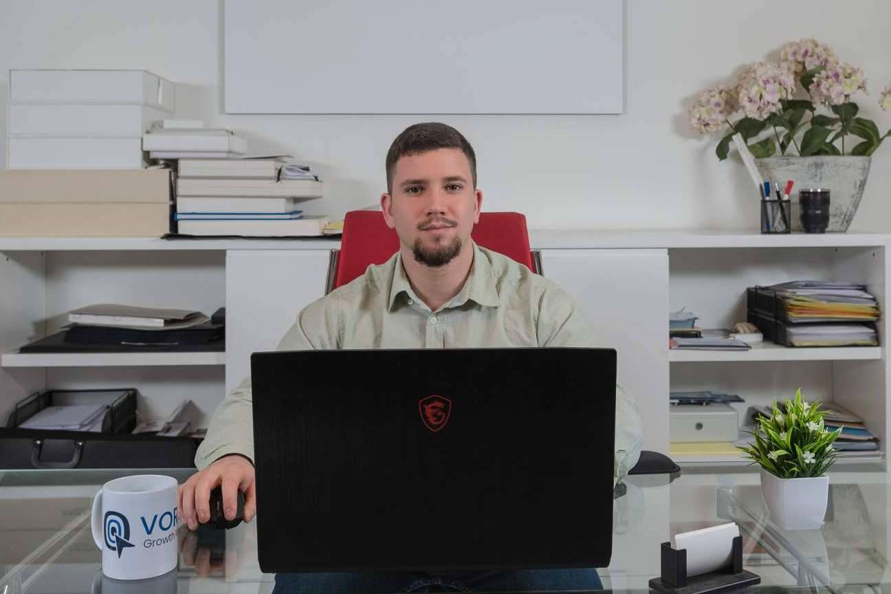 Iván Calero Carmona, el Consultor SEO de Voriqa Agency que marca tendencia