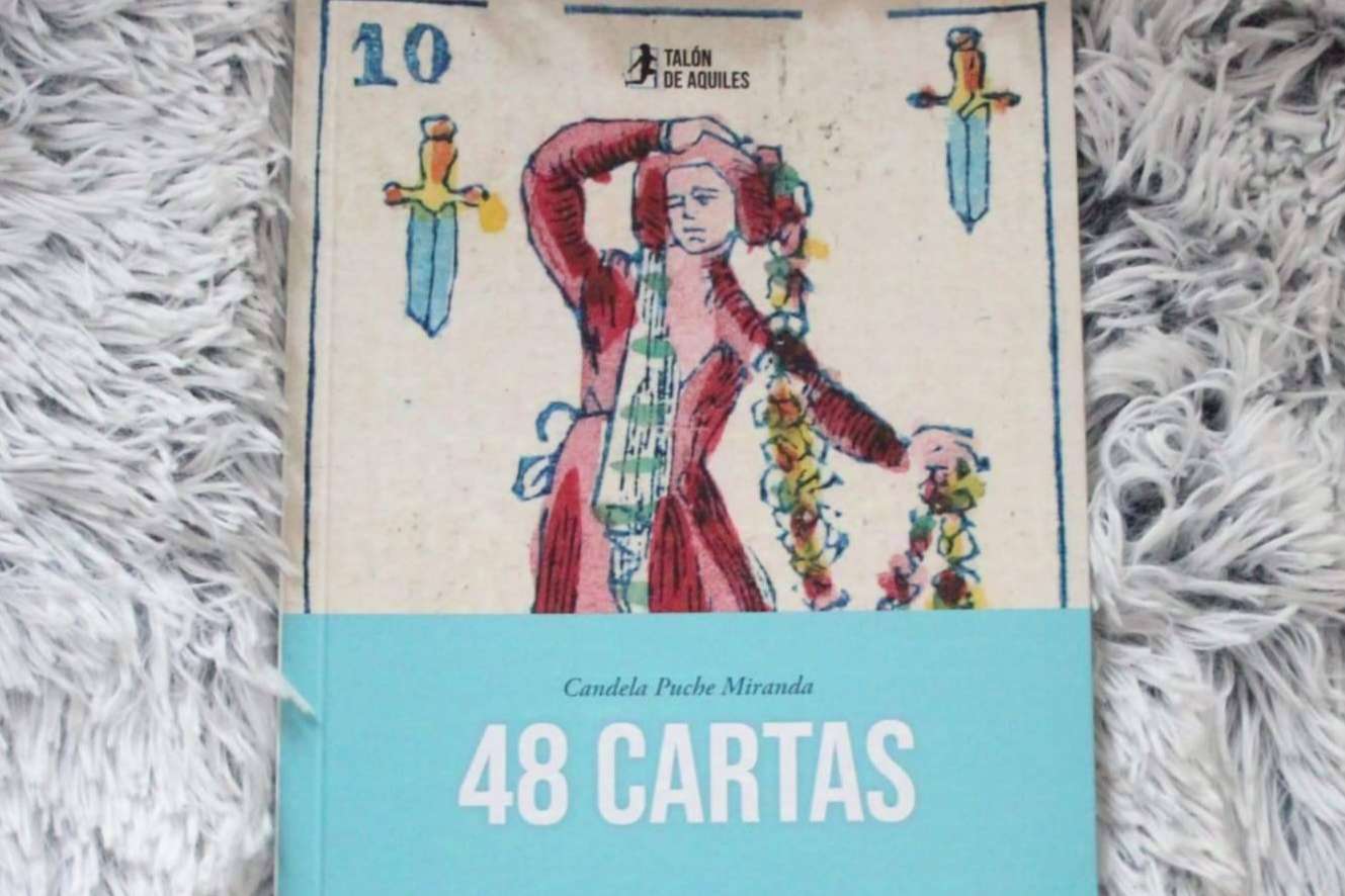 ’48 Cartas’, el poemario con el que Candela Puche se adentra en la escena poética actual