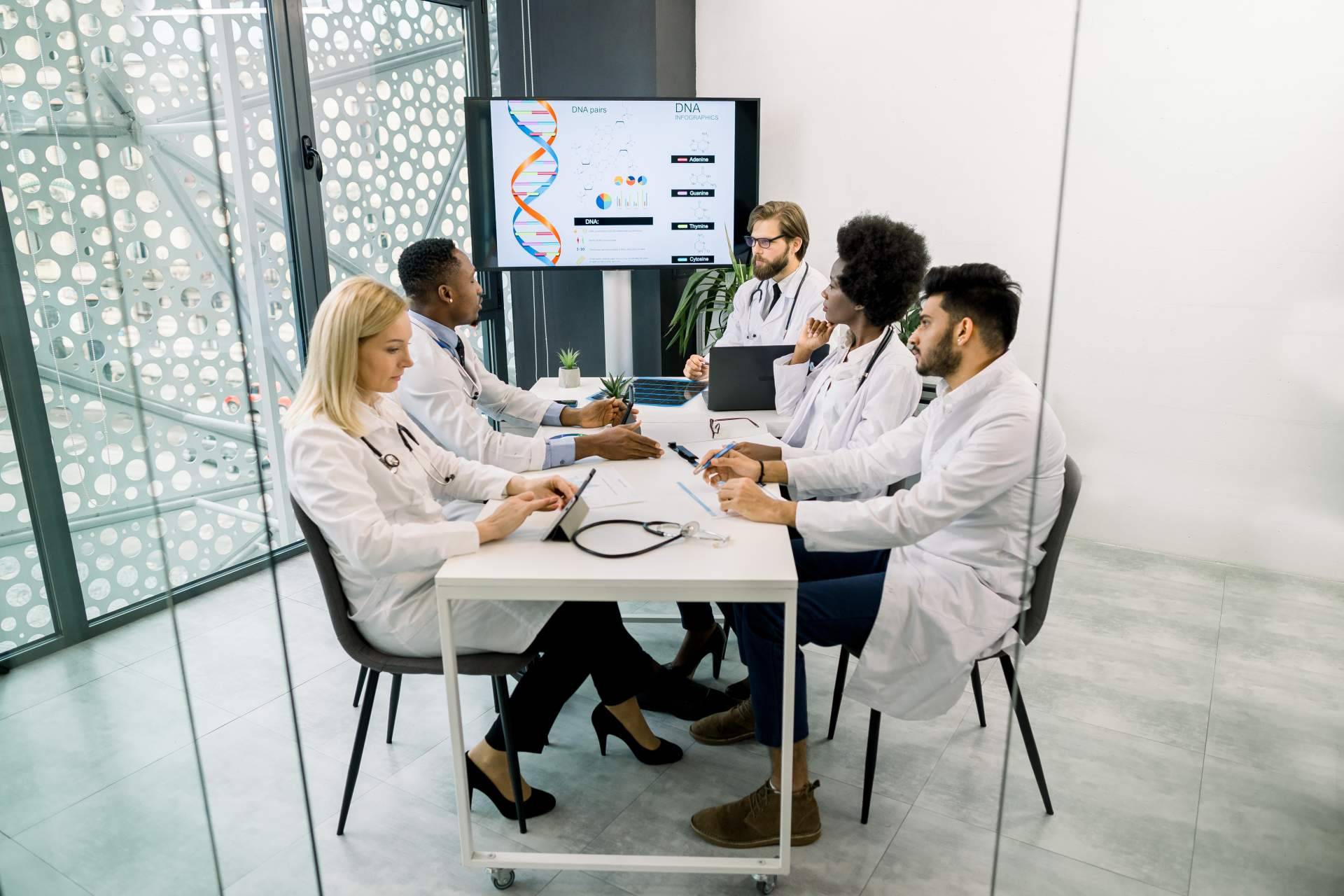 Consulting 21 ofrece asesoría fiscal, contable, laboral y mercantil especializada para pymes en Madrid y Valencia