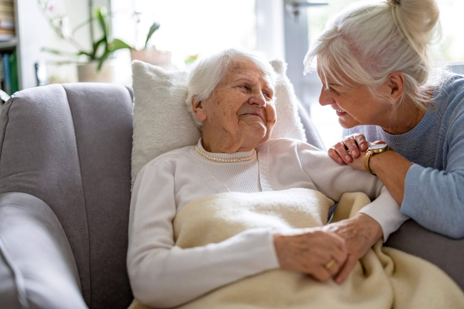 Rehabilitación neurológica en casa para pacientes con Alzhéimer
